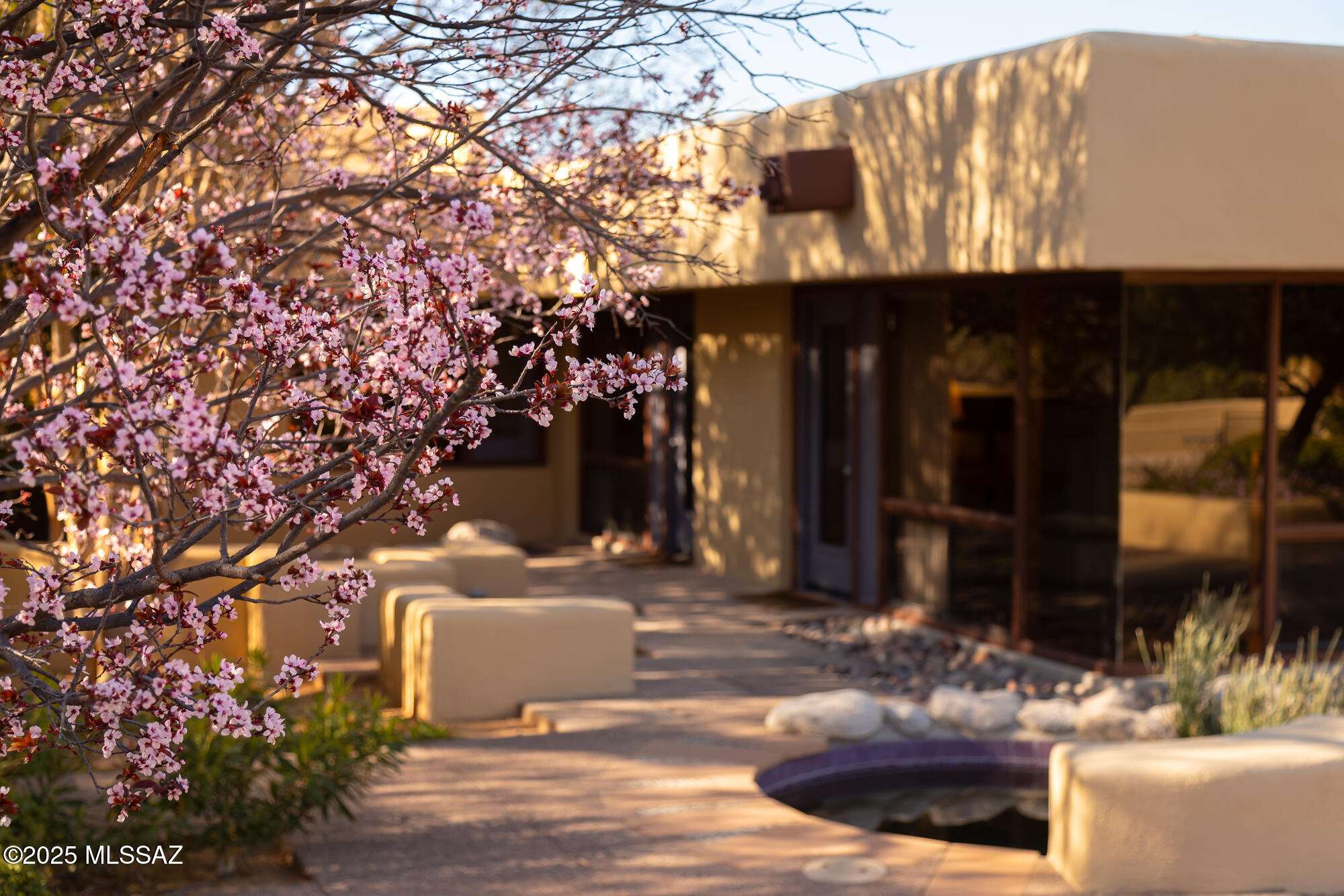 Paseo Los Altos (1-8) - Residential