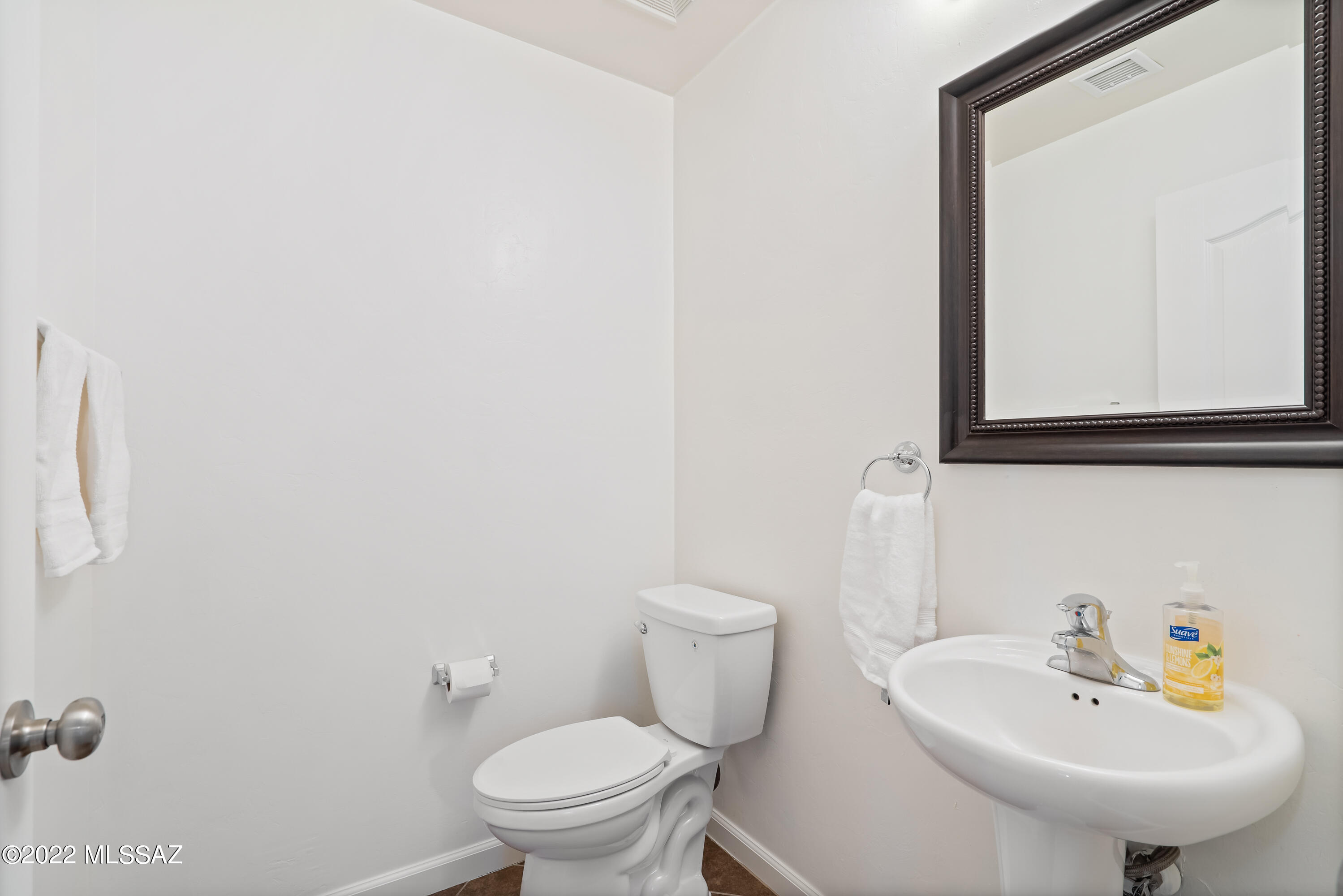 Rancho Sahuarita Presidio De Arboles (1-145) - Residential Lease