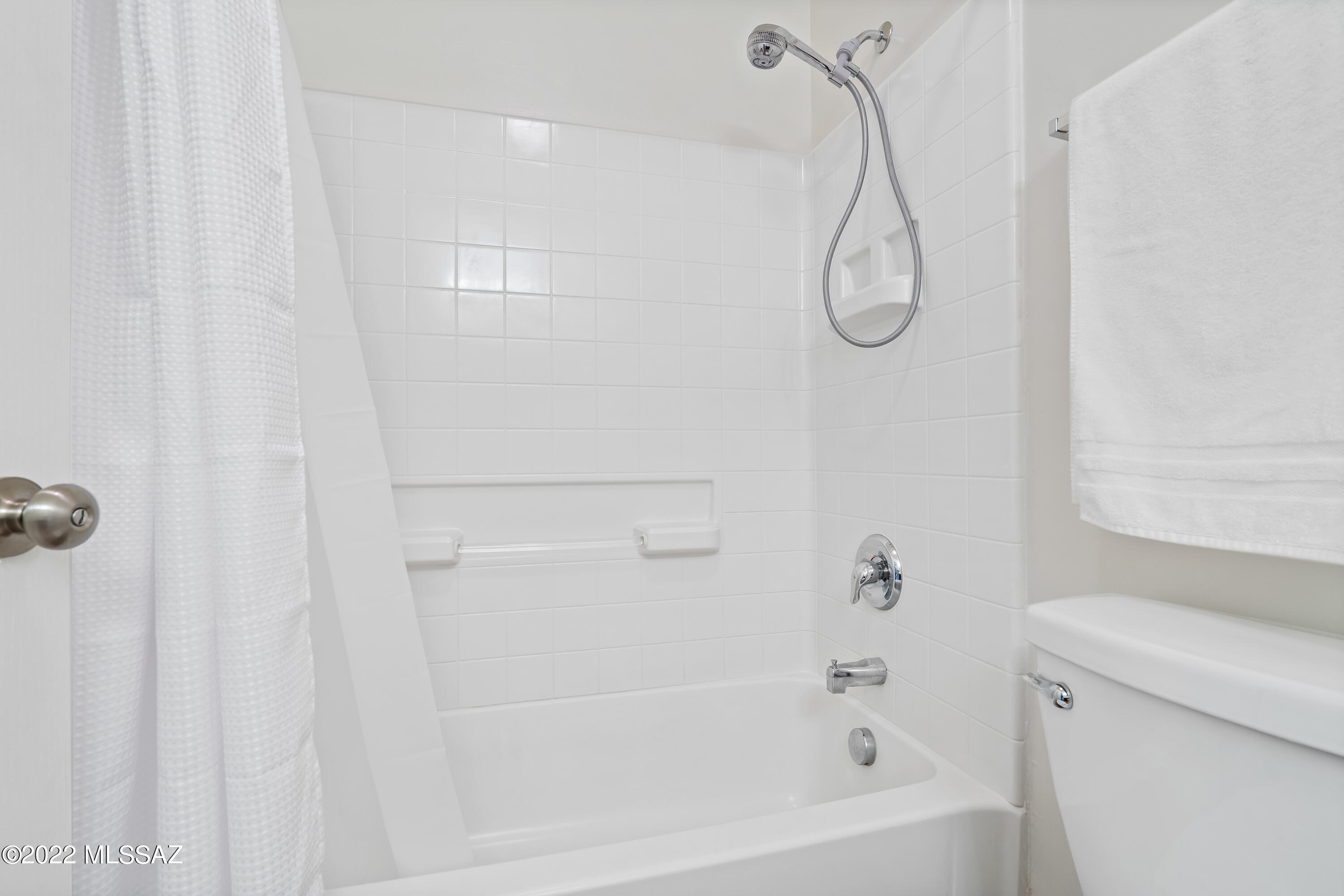 Rancho Sahuarita Presidio De Arboles (1-145) - Residential Lease