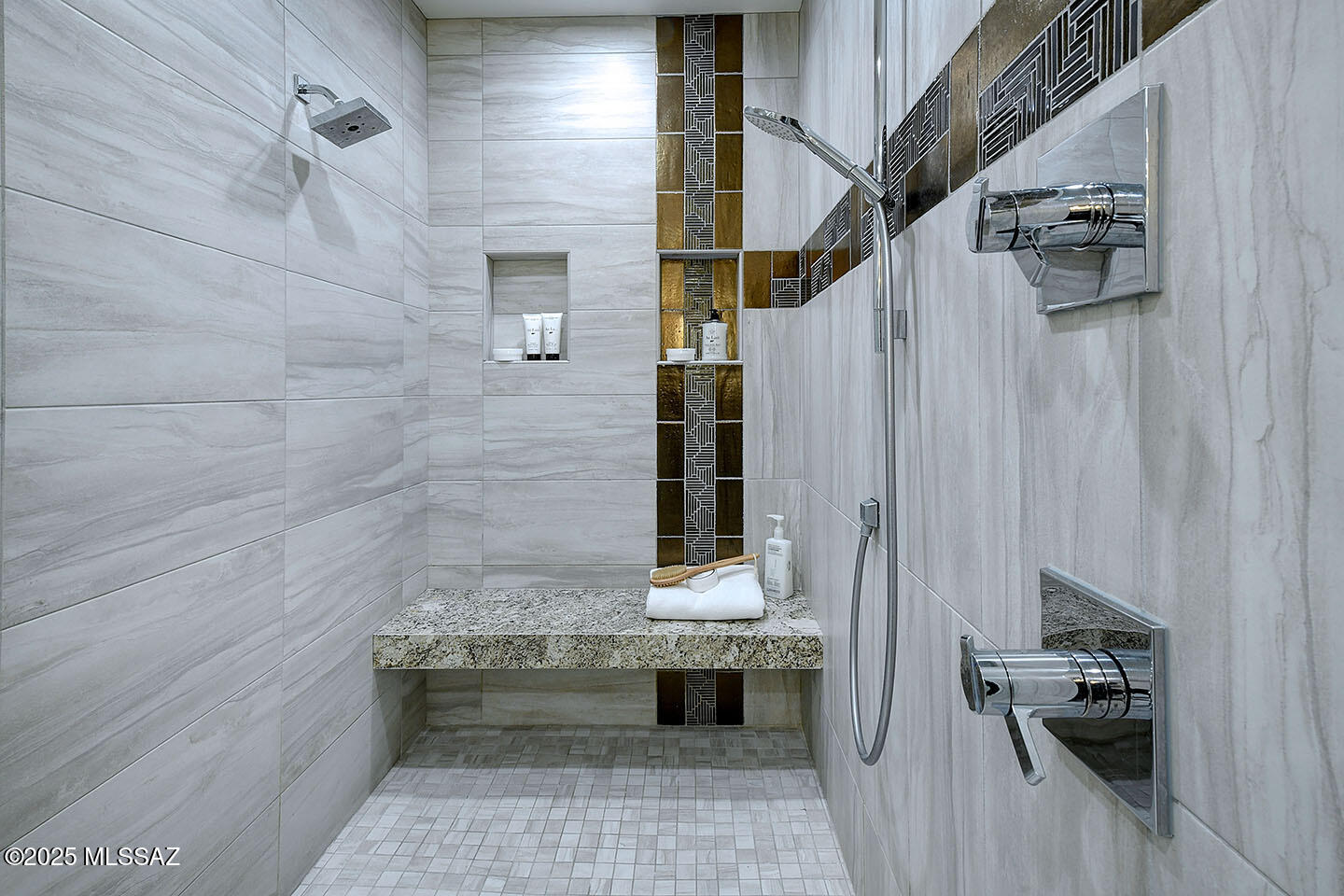 El Encanto Estates - Residential