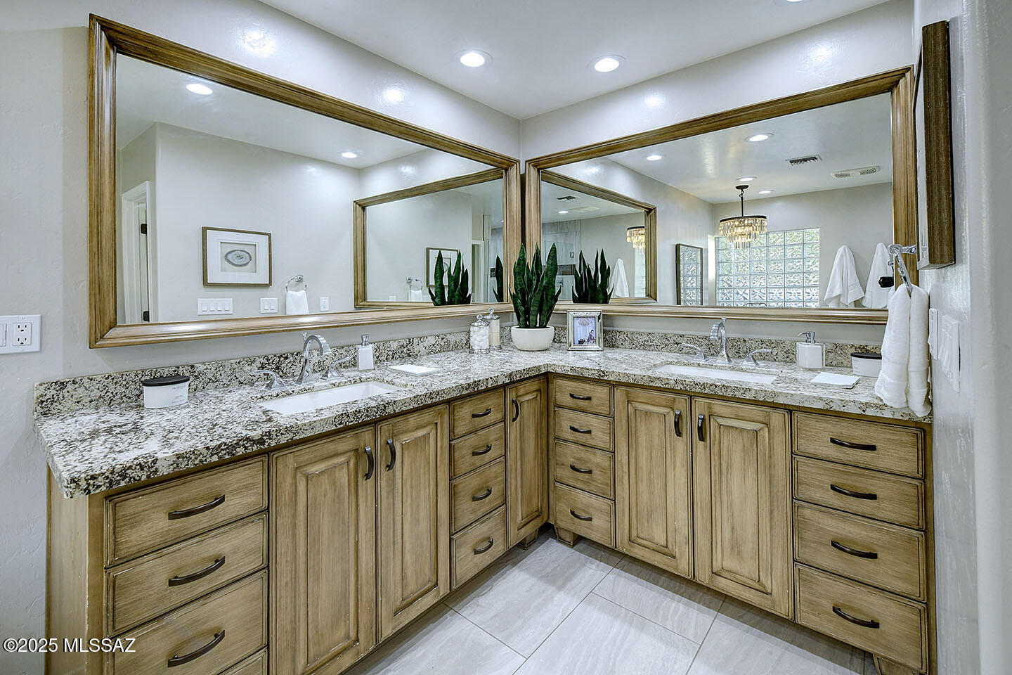 El Encanto Estates - Residential