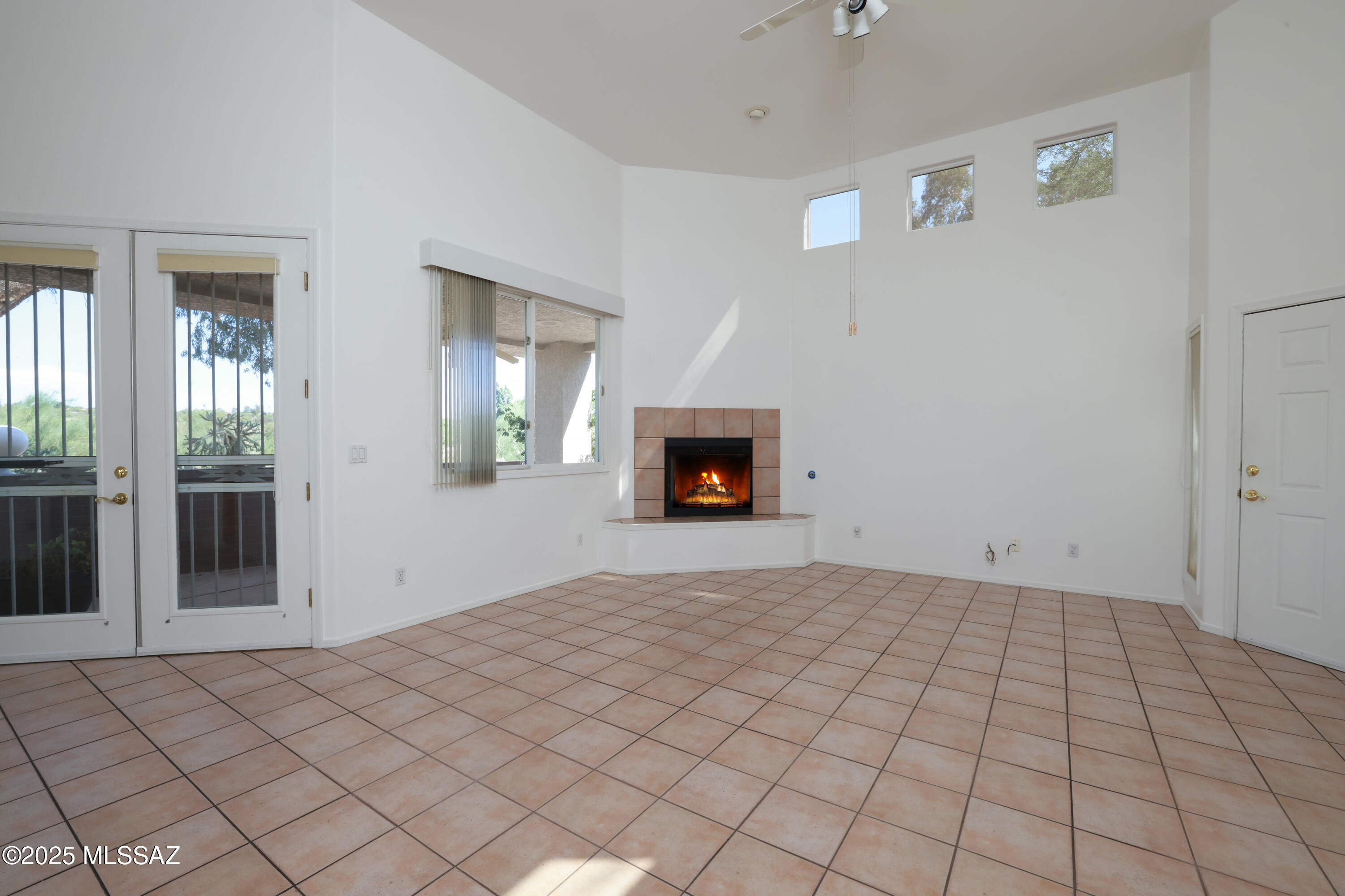 8740 N Johnny Miller Drive