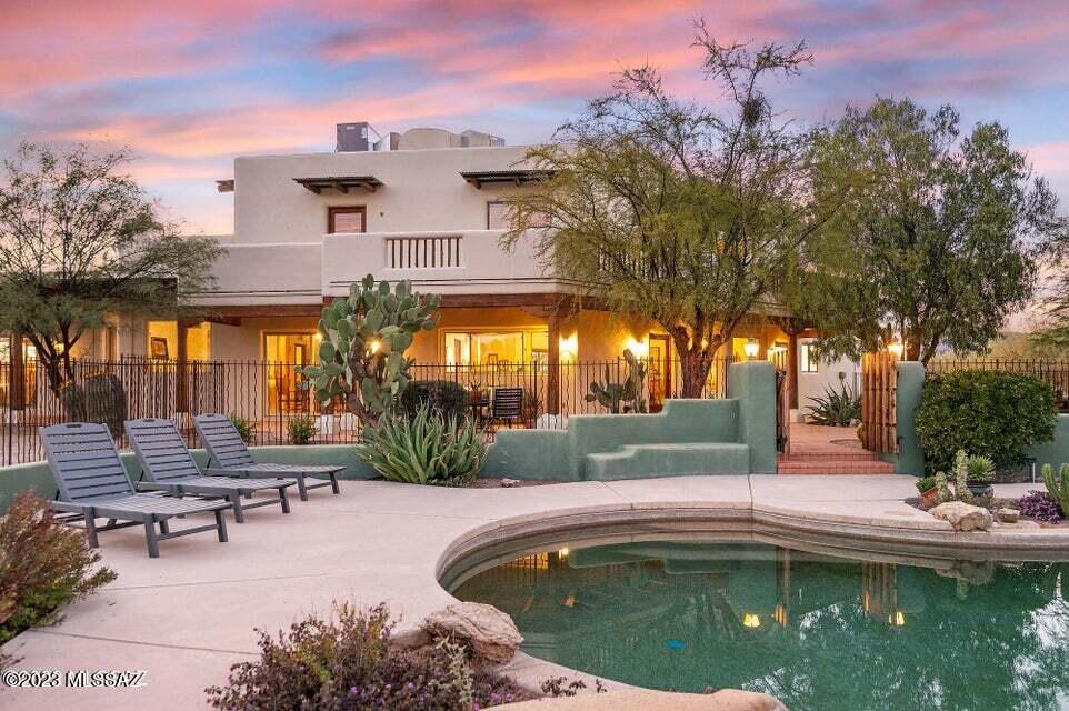 La Cholla Airpark - Residential