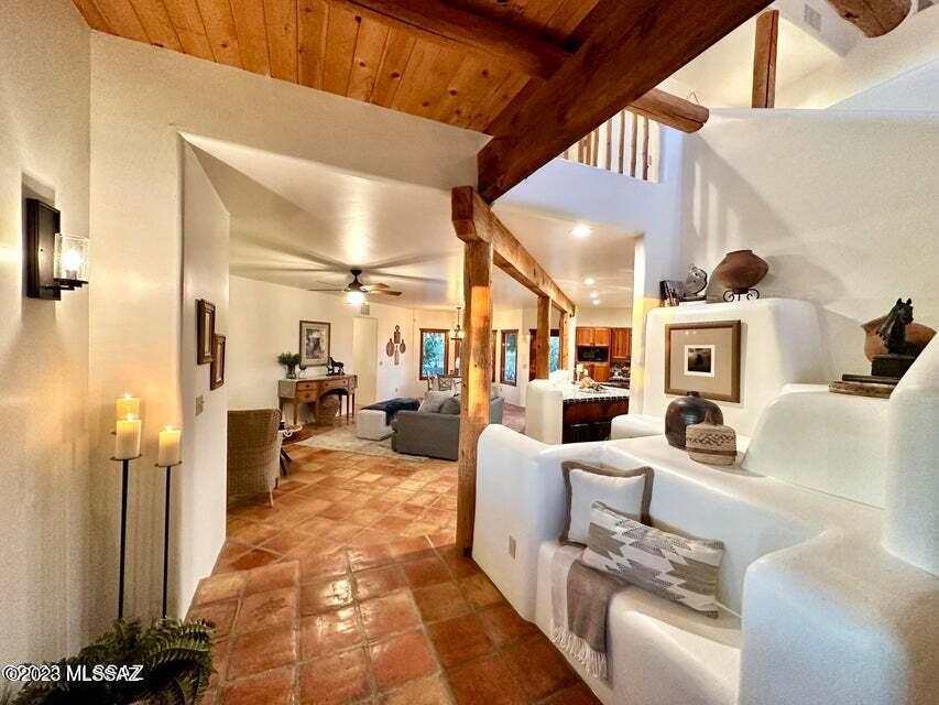 La Cholla Airpark - Residential