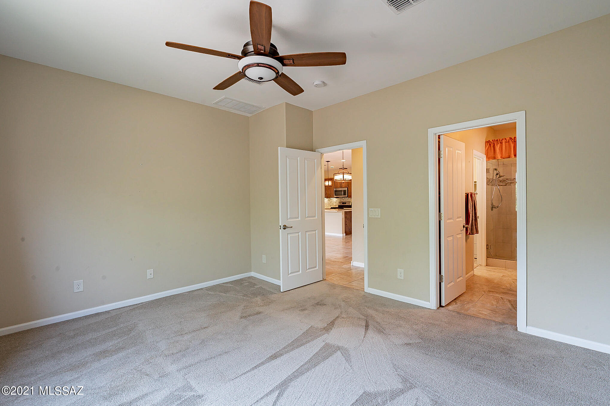 Quail Creek II Unit 33B SQ20161810746 - Residential
