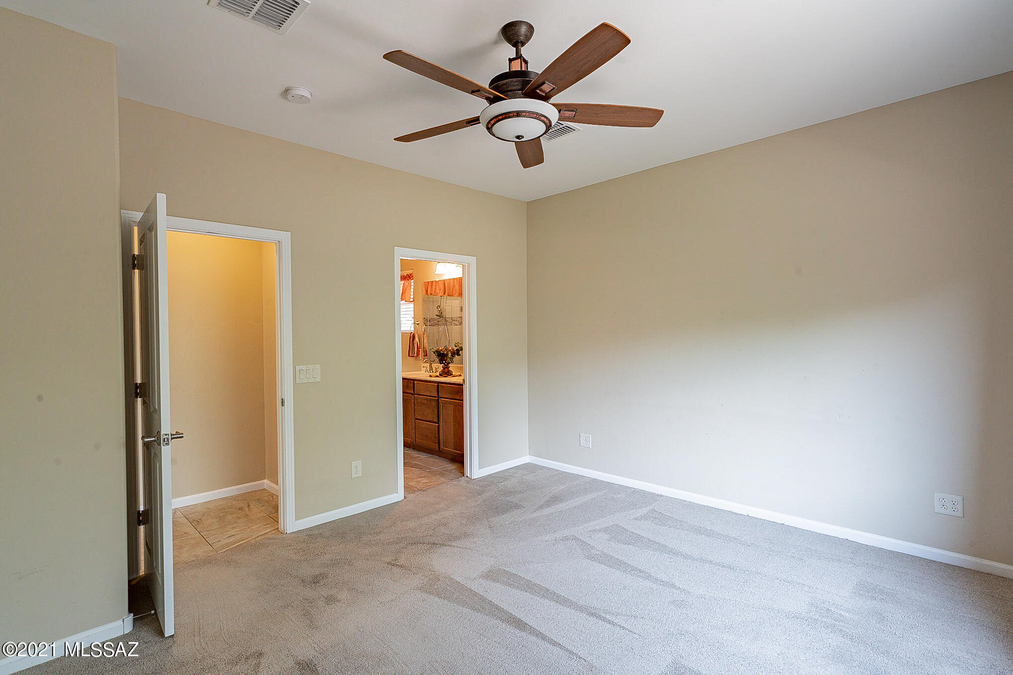 Quail Creek II Unit 33B SQ20161810746 - Residential