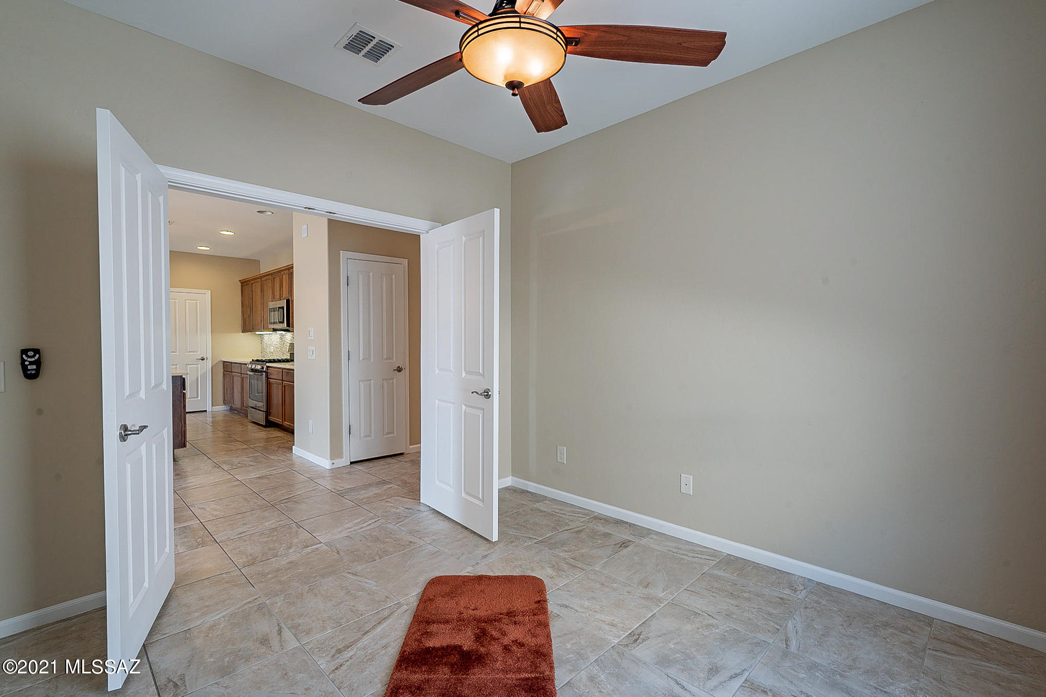 Quail Creek II Unit 33B SQ20161810746 - Residential