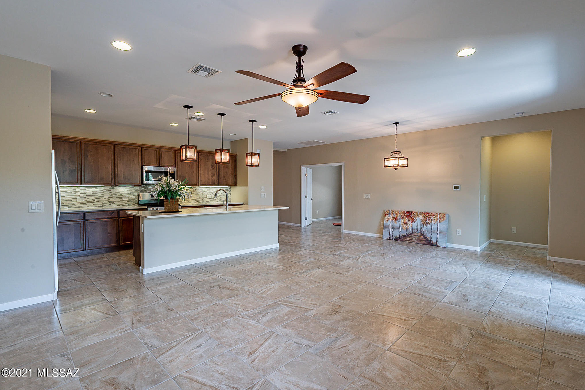 Quail Creek II Unit 33B SQ20161810746 - Residential