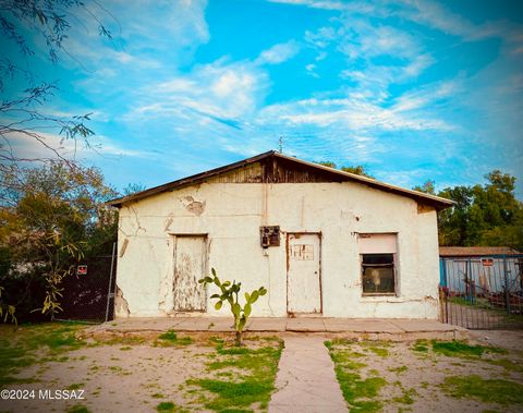403 S El Paso Avenue Tucson AZ 85701