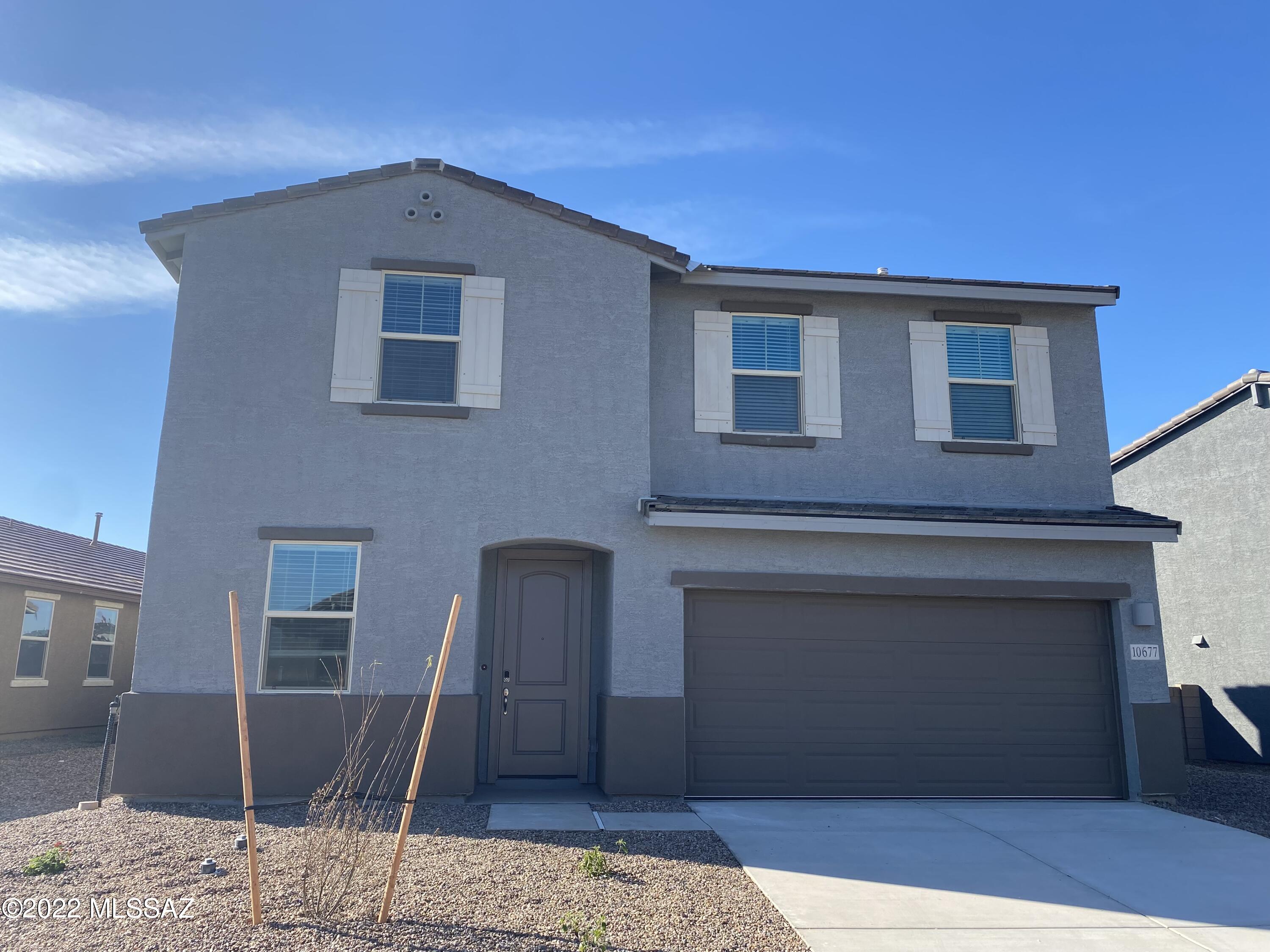 Gladden Farms BLK 10 (1-84) - Residential Lease