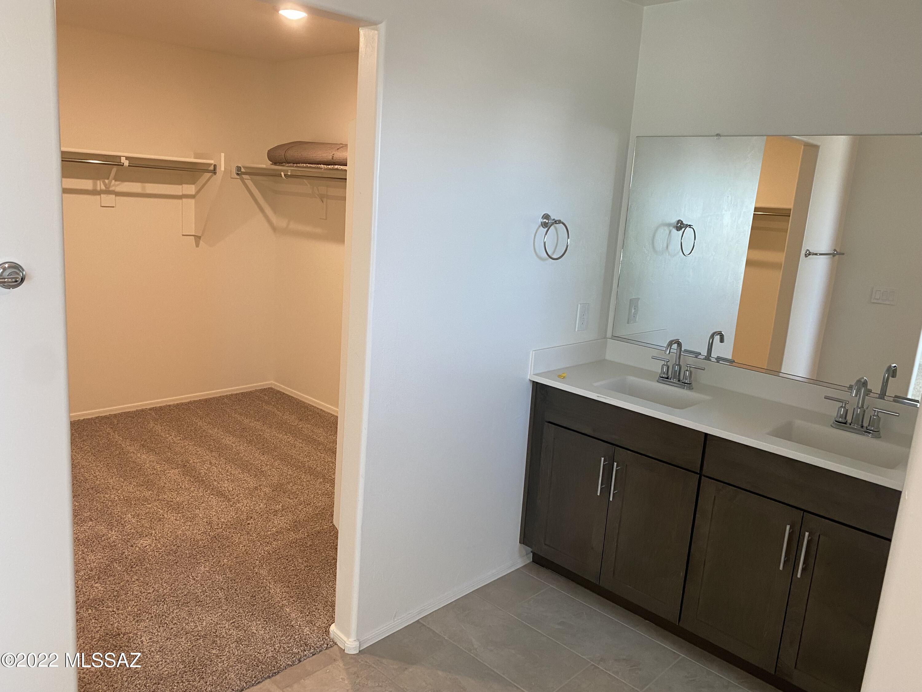 Gladden Farms BLK 10 (1-84) - Residential Lease
