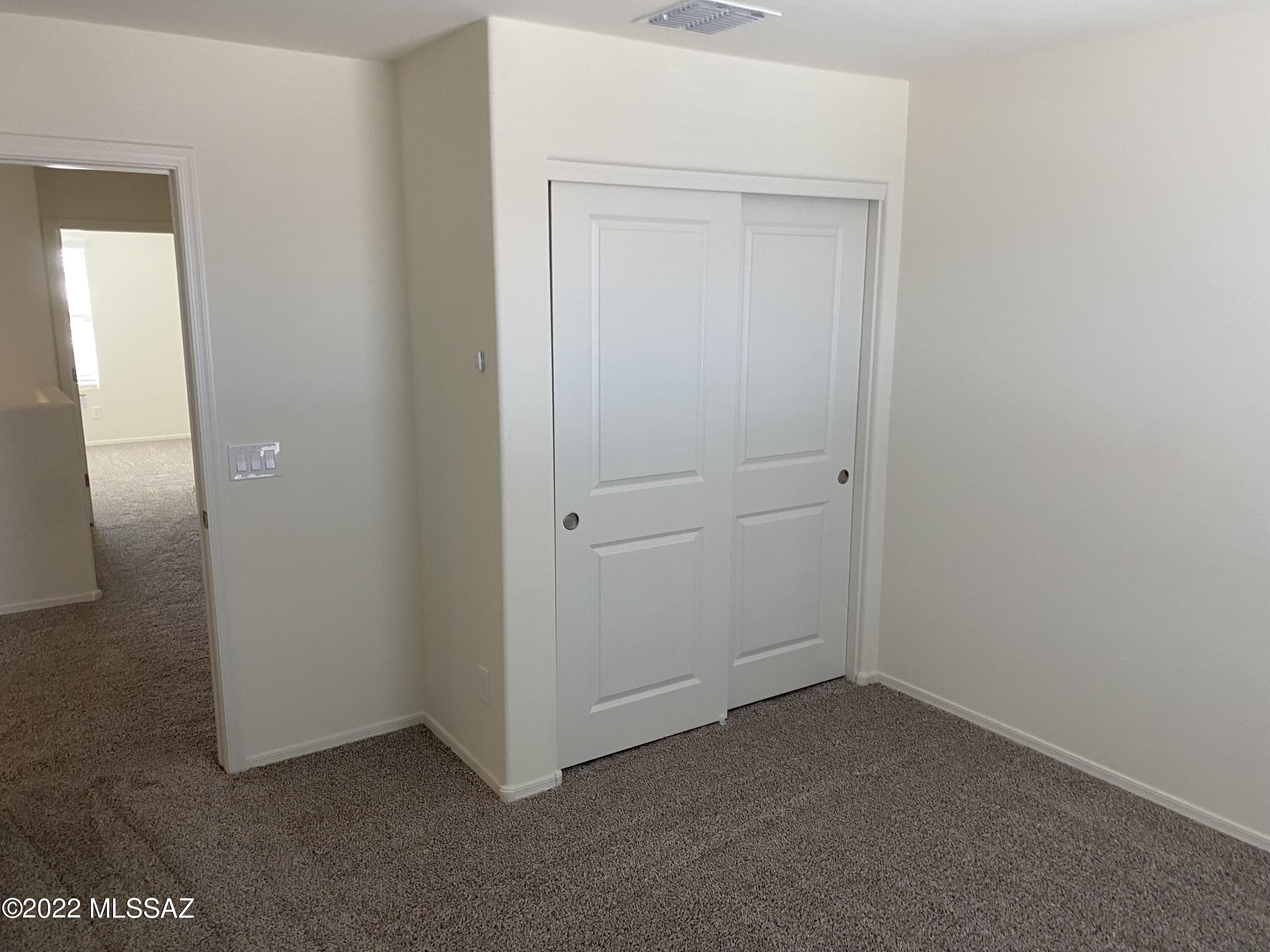 Gladden Farms BLK 10 (1-84) - Residential Lease