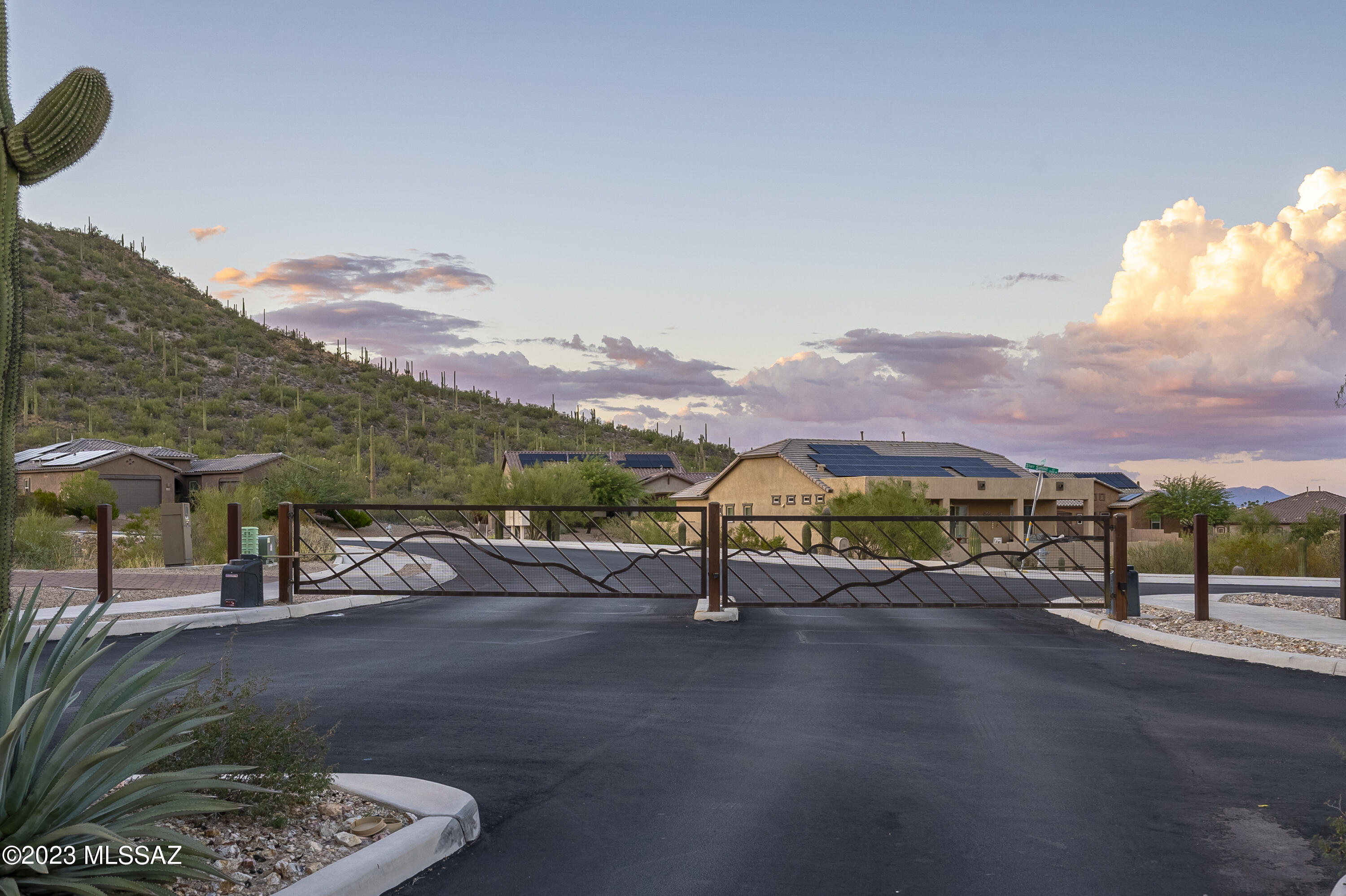 Starr Pass - Residential