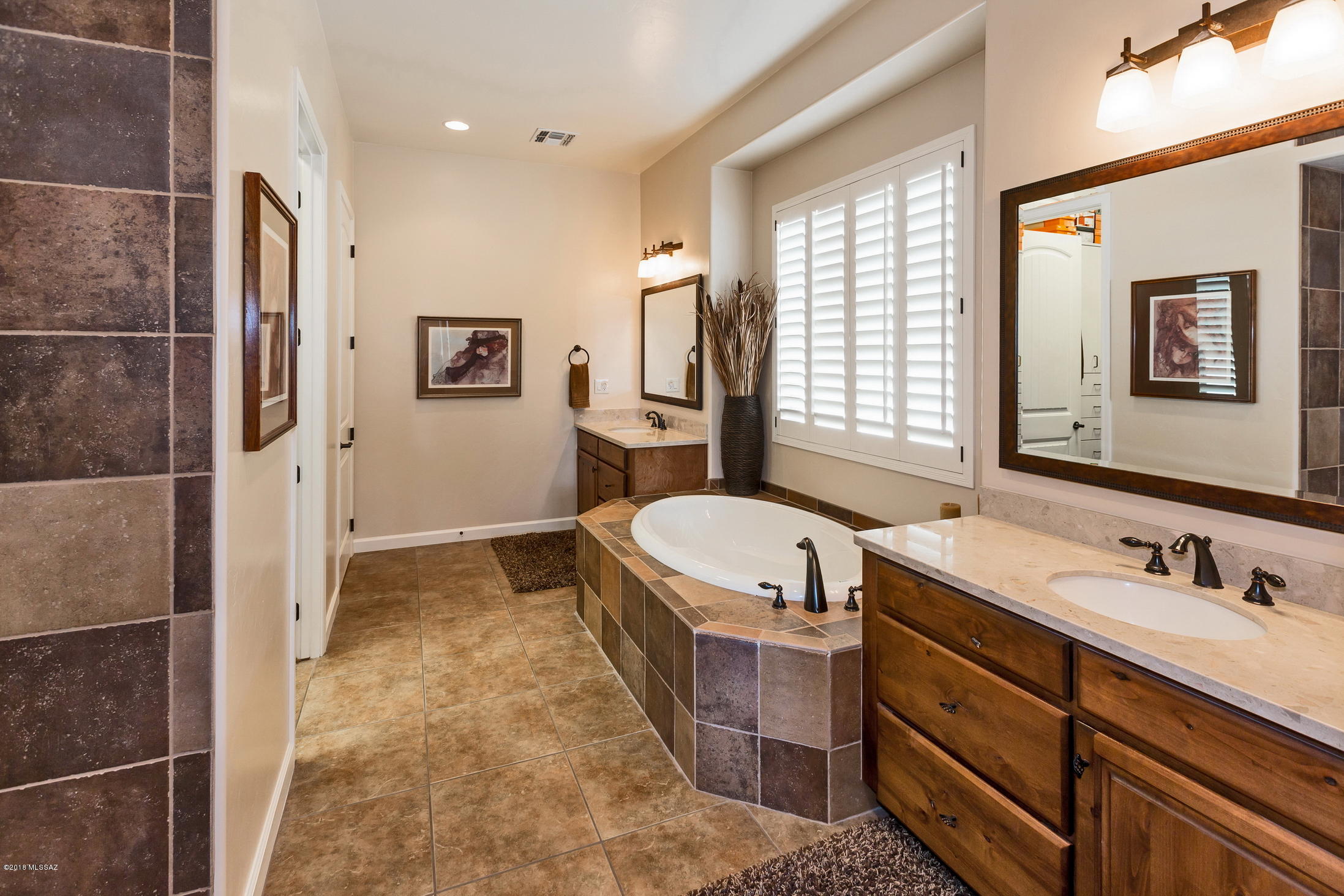 Saddlebrooke Ranch - Residential