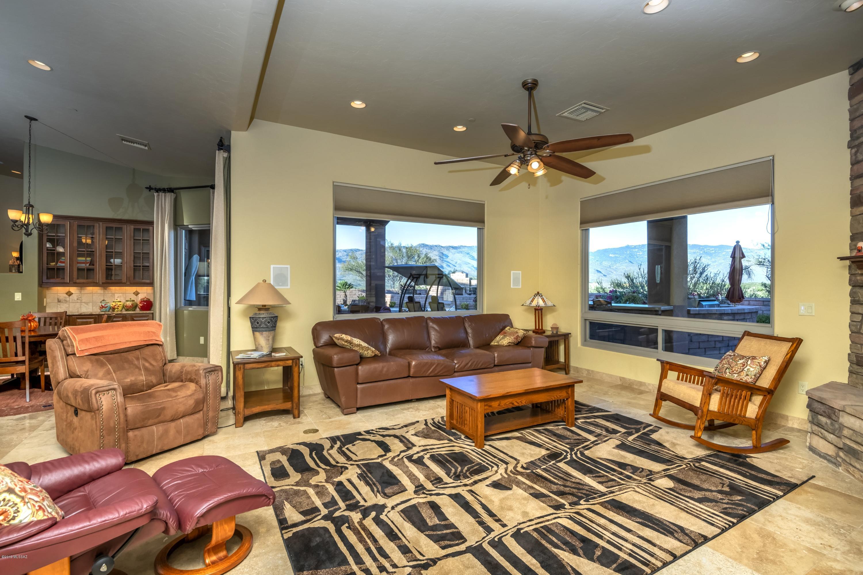 Coyote Creek (1-395) - Residential
