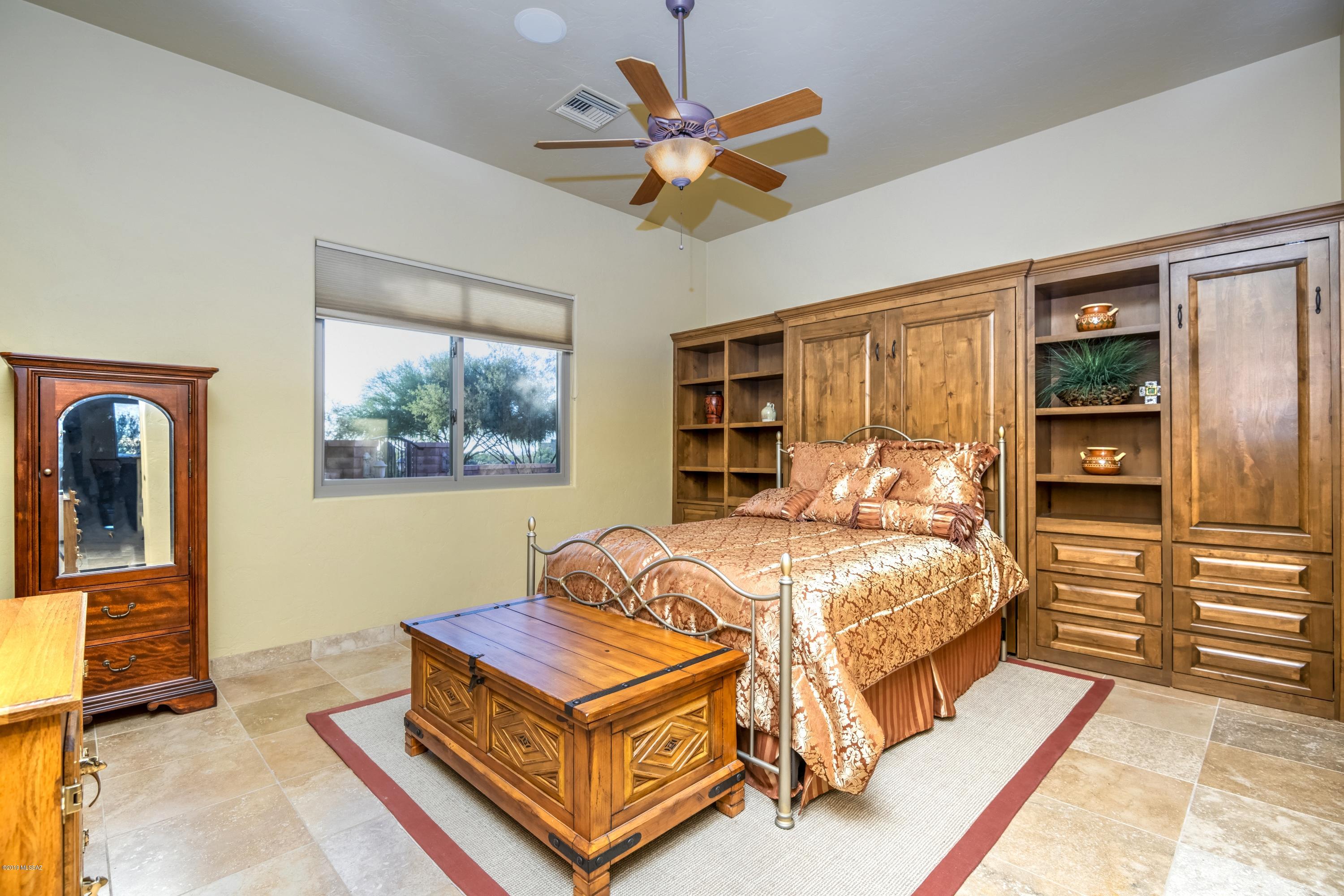Coyote Creek (1-395) - Residential