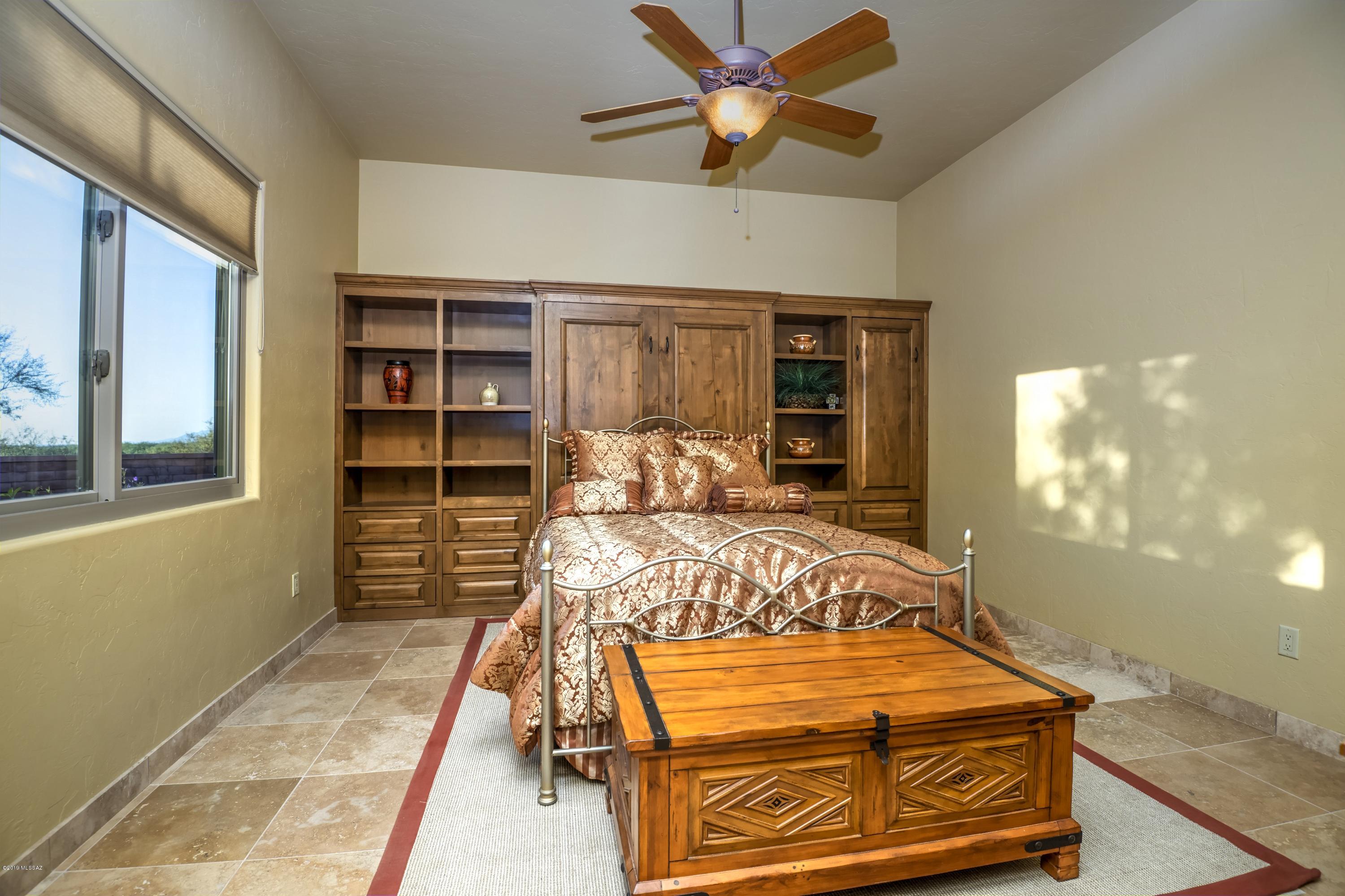 Coyote Creek (1-395) - Residential