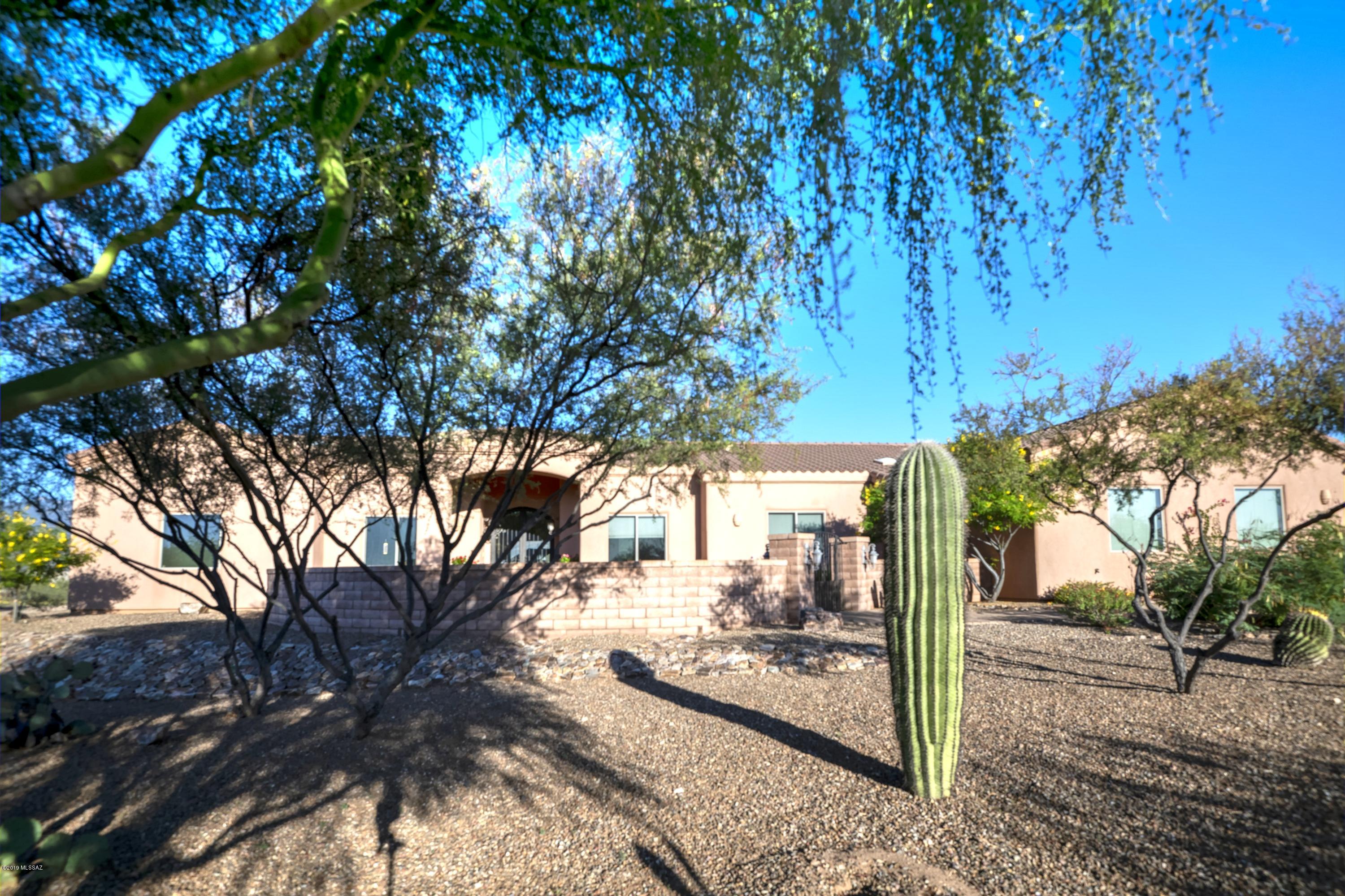Coyote Creek (1-395) - Residential