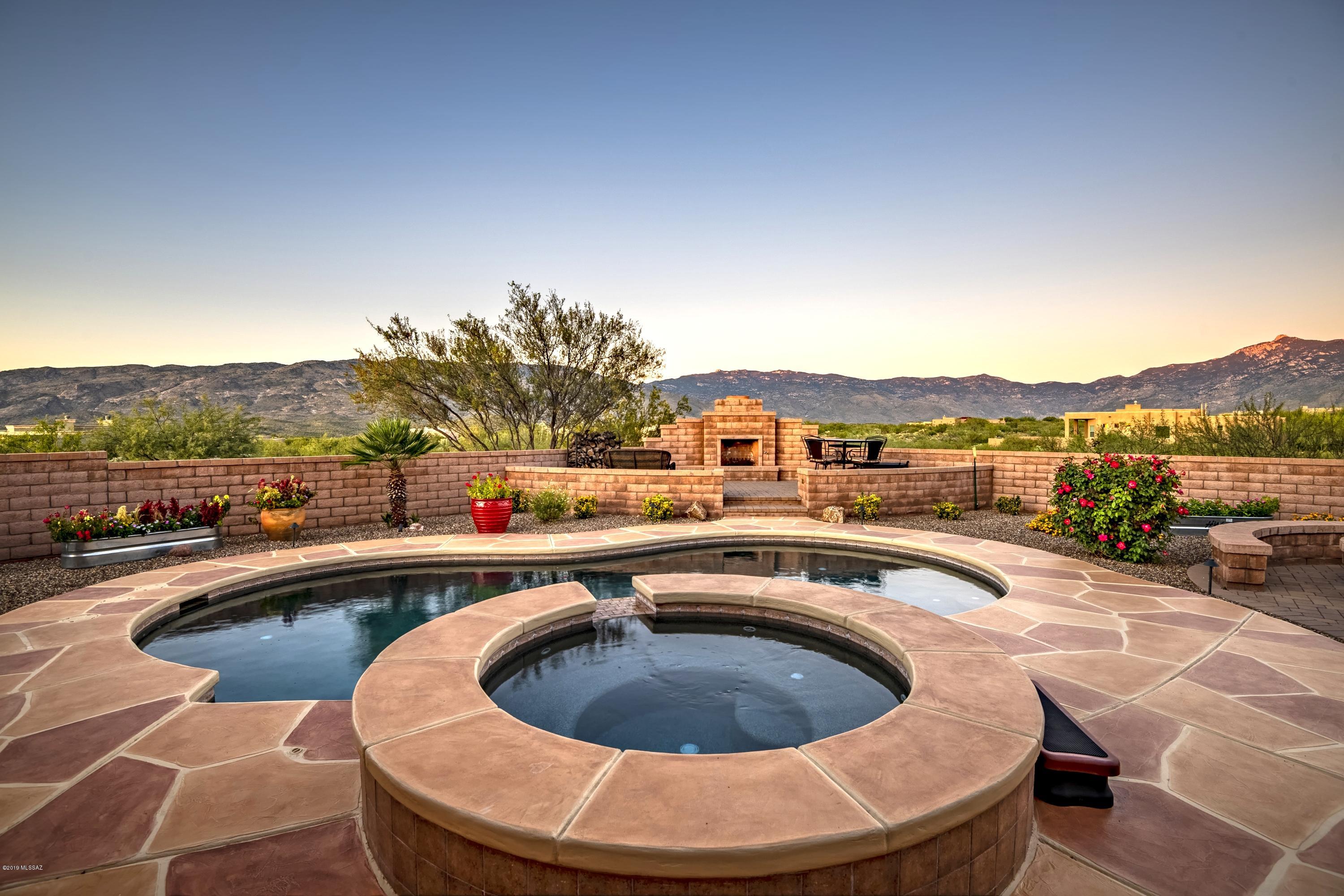 Coyote Creek (1-395) - Residential