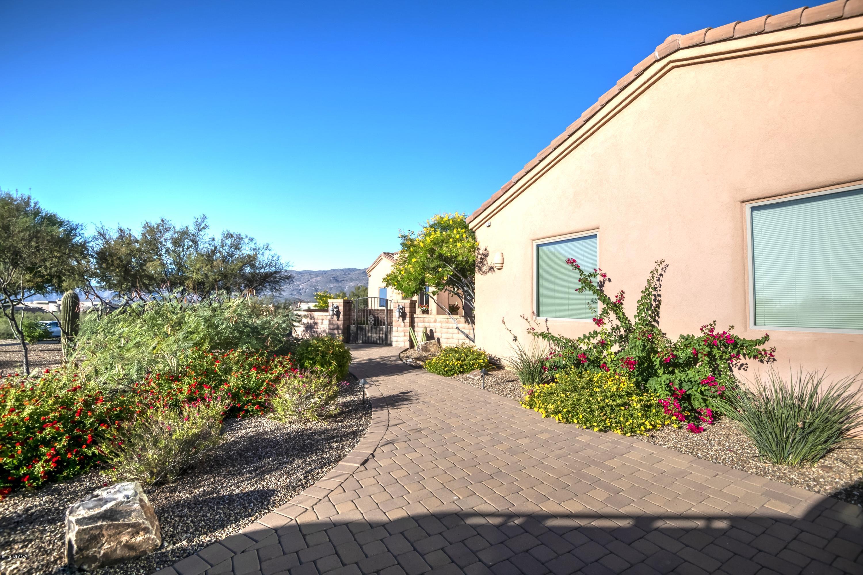 Coyote Creek (1-395) - Residential