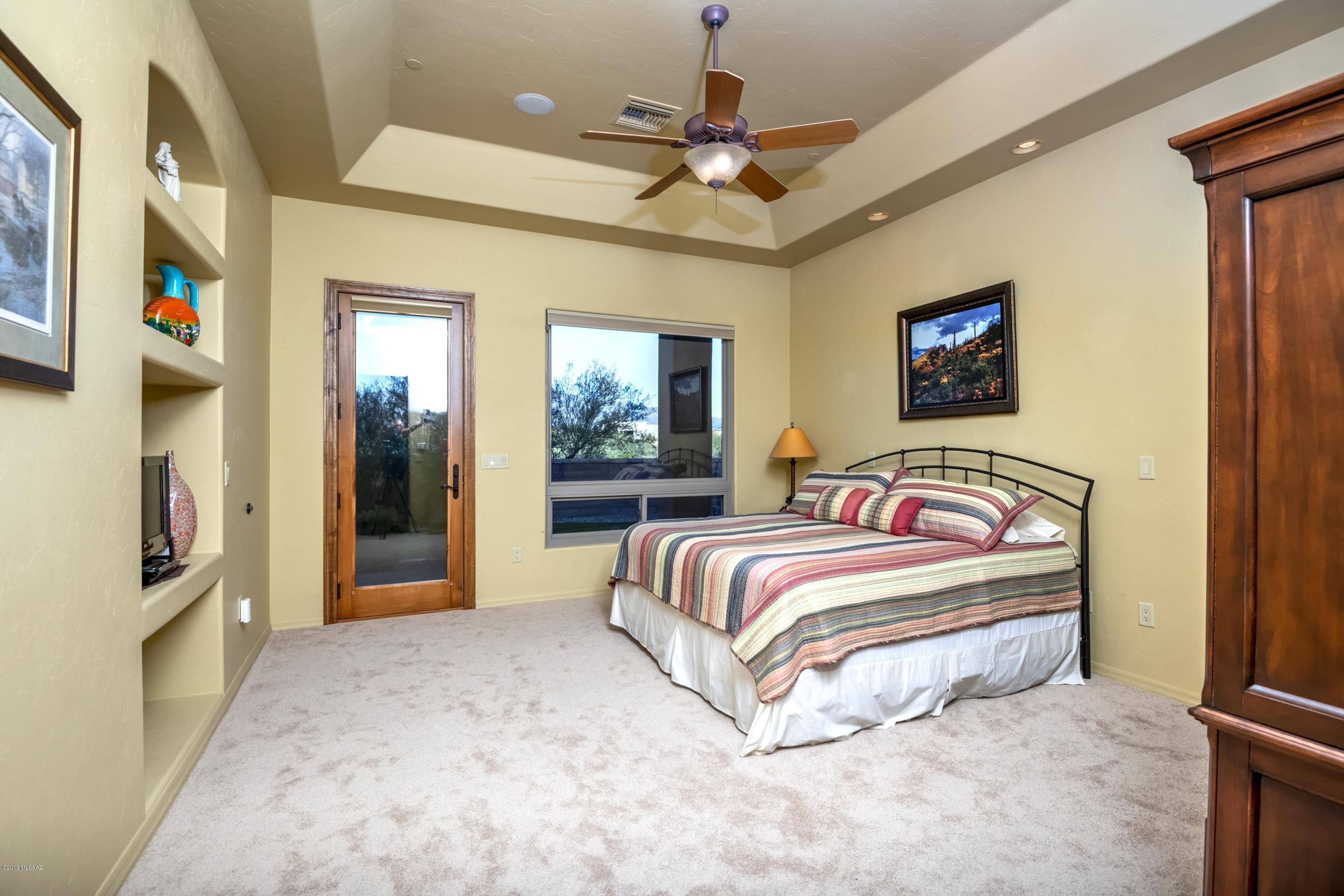 Coyote Creek (1-395) - Residential