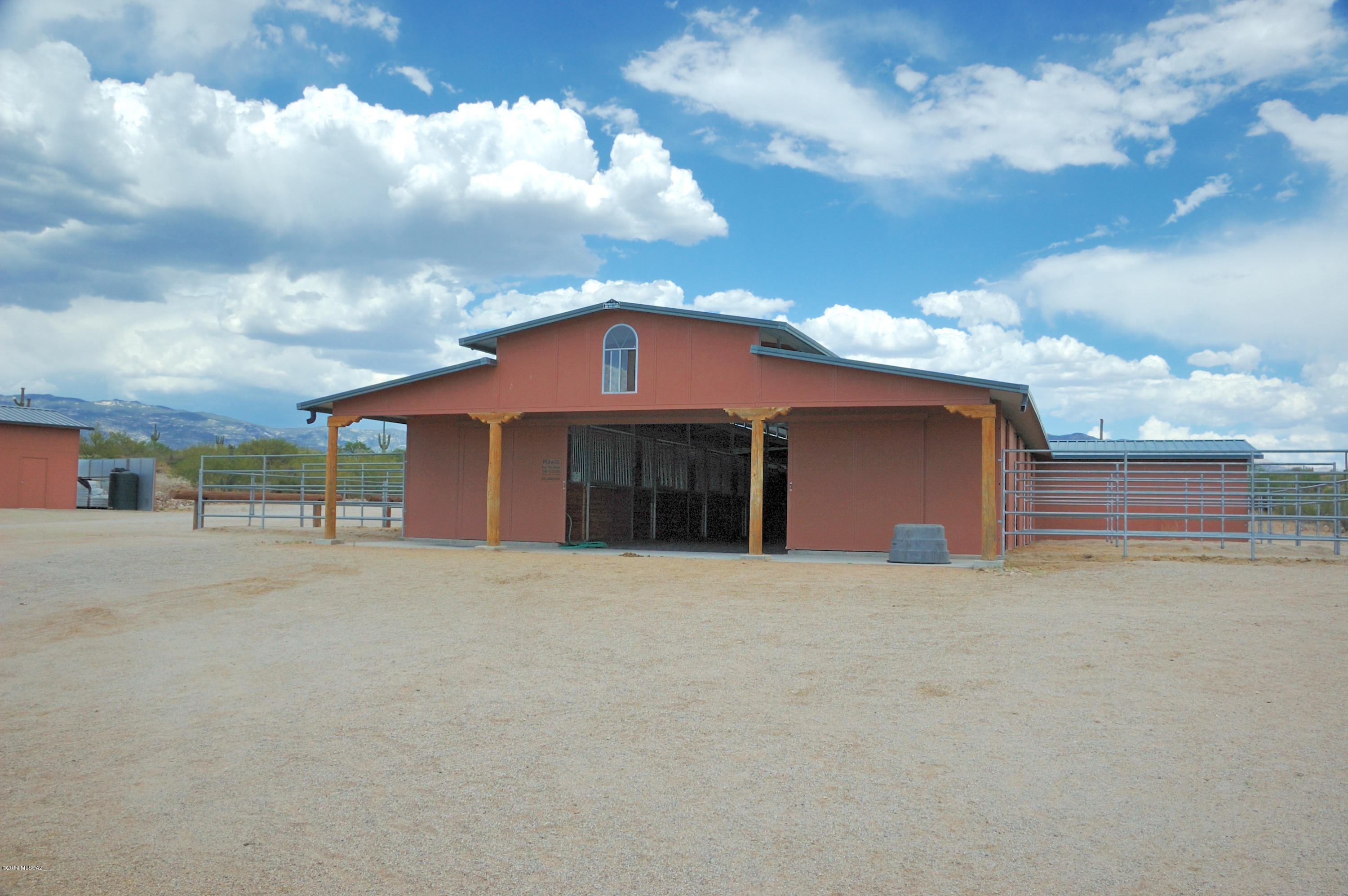 Coyote Creek (1-395) - Residential