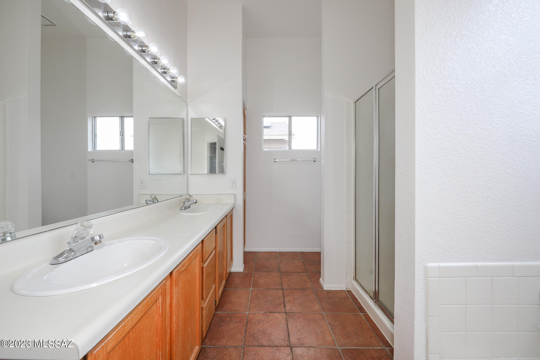 Saddlewood Heights (1-102) - Residential