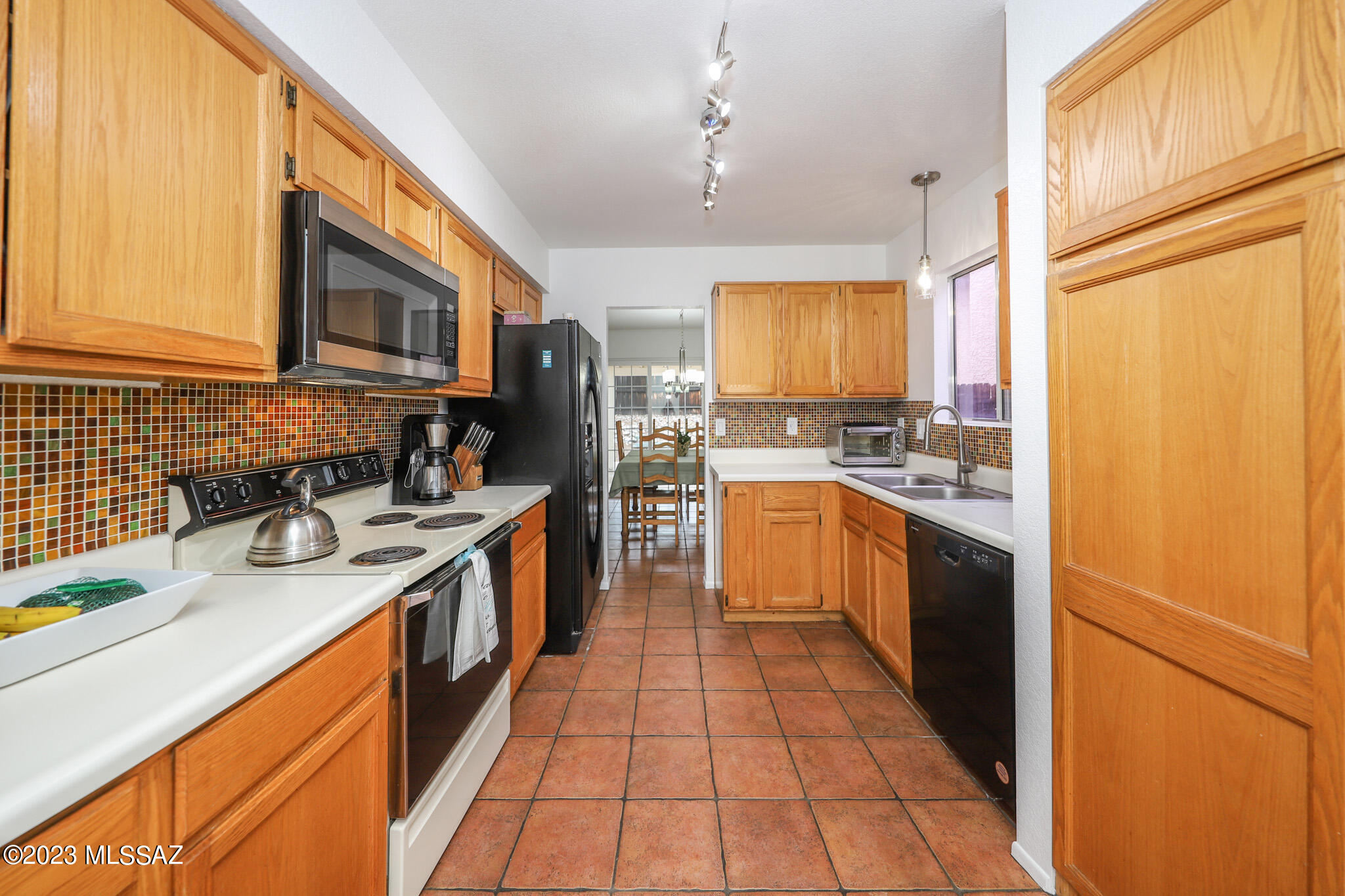 Saddlewood Heights (1-102) - Residential