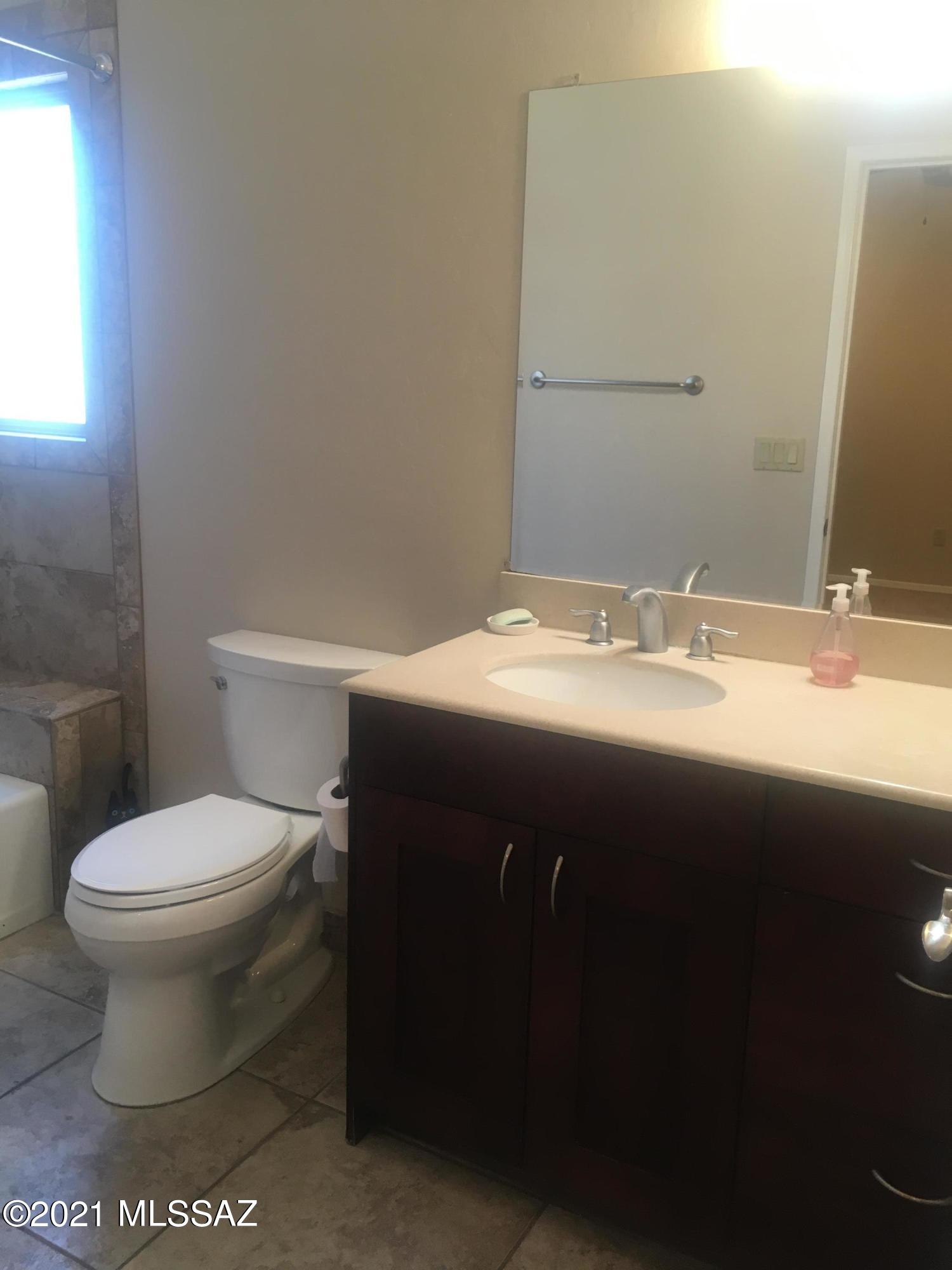 Santa Catalina Estates NO. 4 (1-180) - Residential Lease