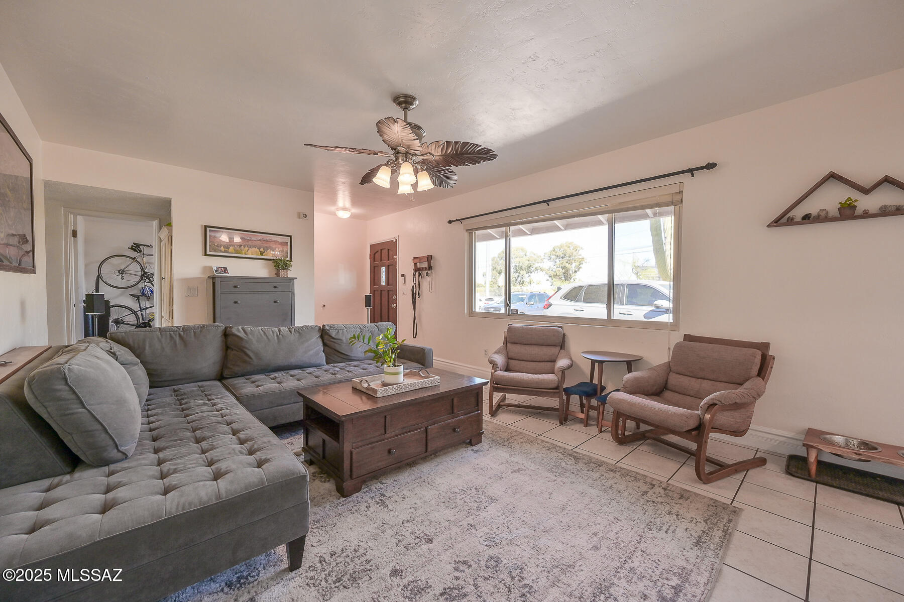 6810 E Calle Betelgeux