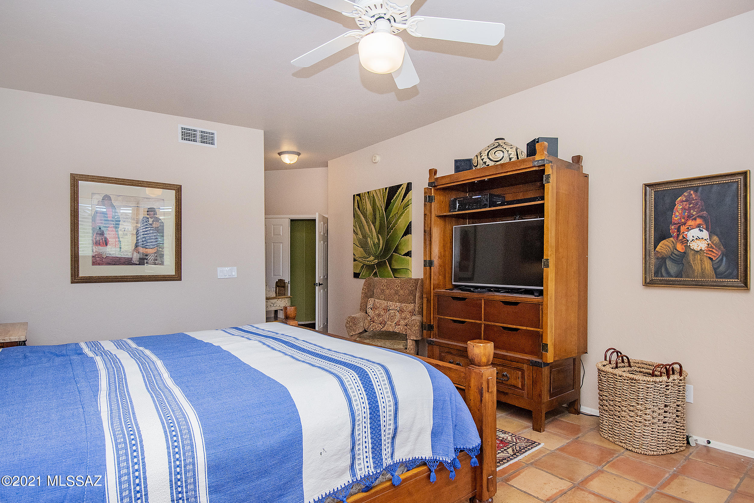 Paloma Del Sol (1-50) - Residential