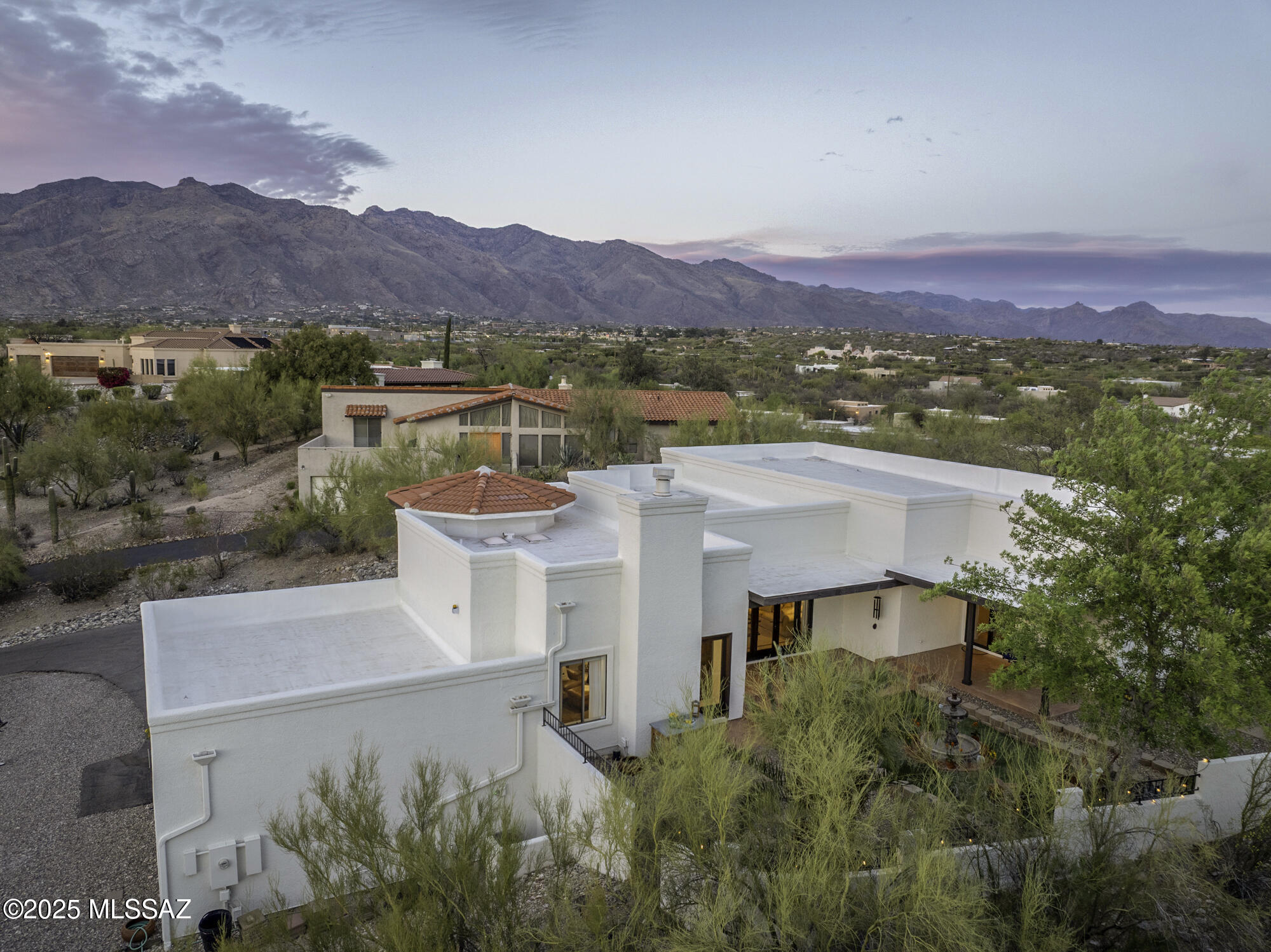 Las Alturas (1-167) - Residential