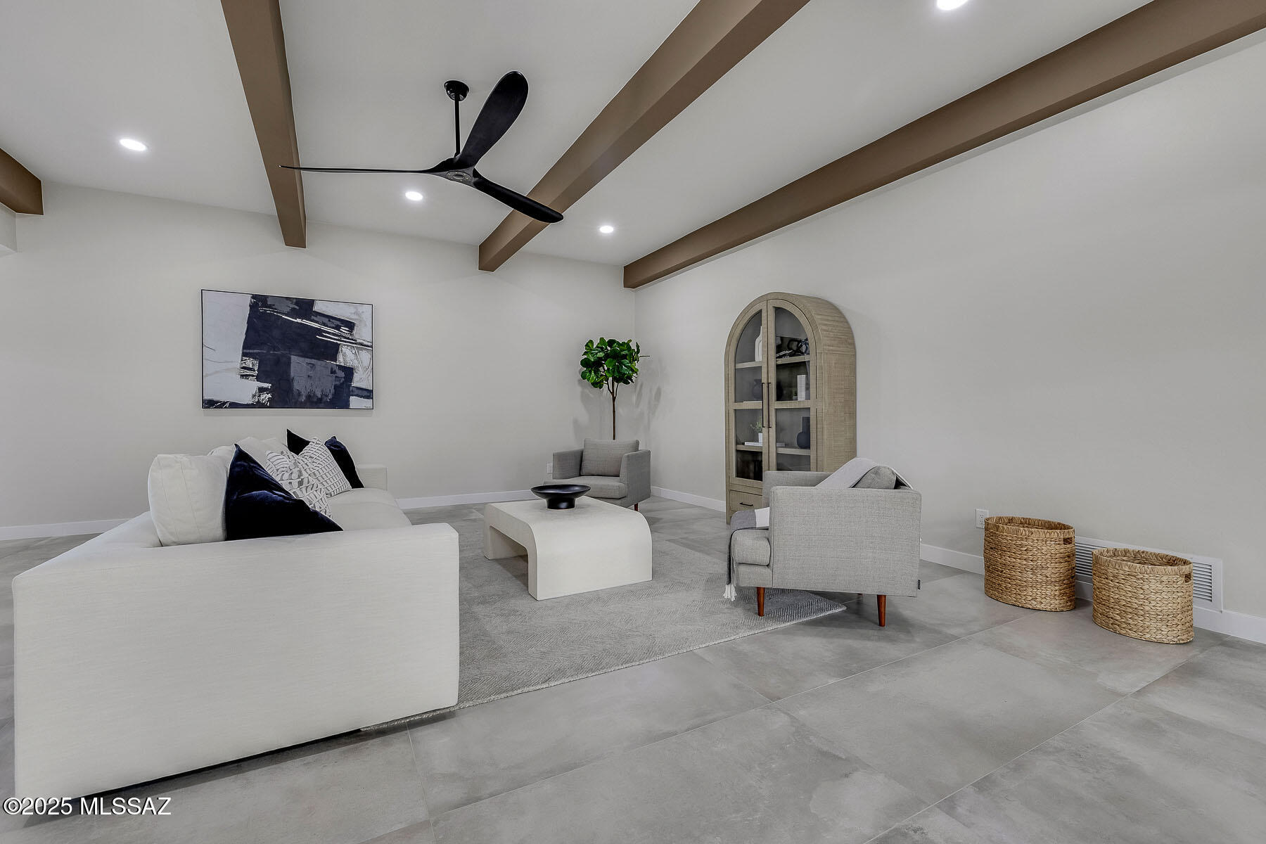 2522 N Camino Valle Verde
