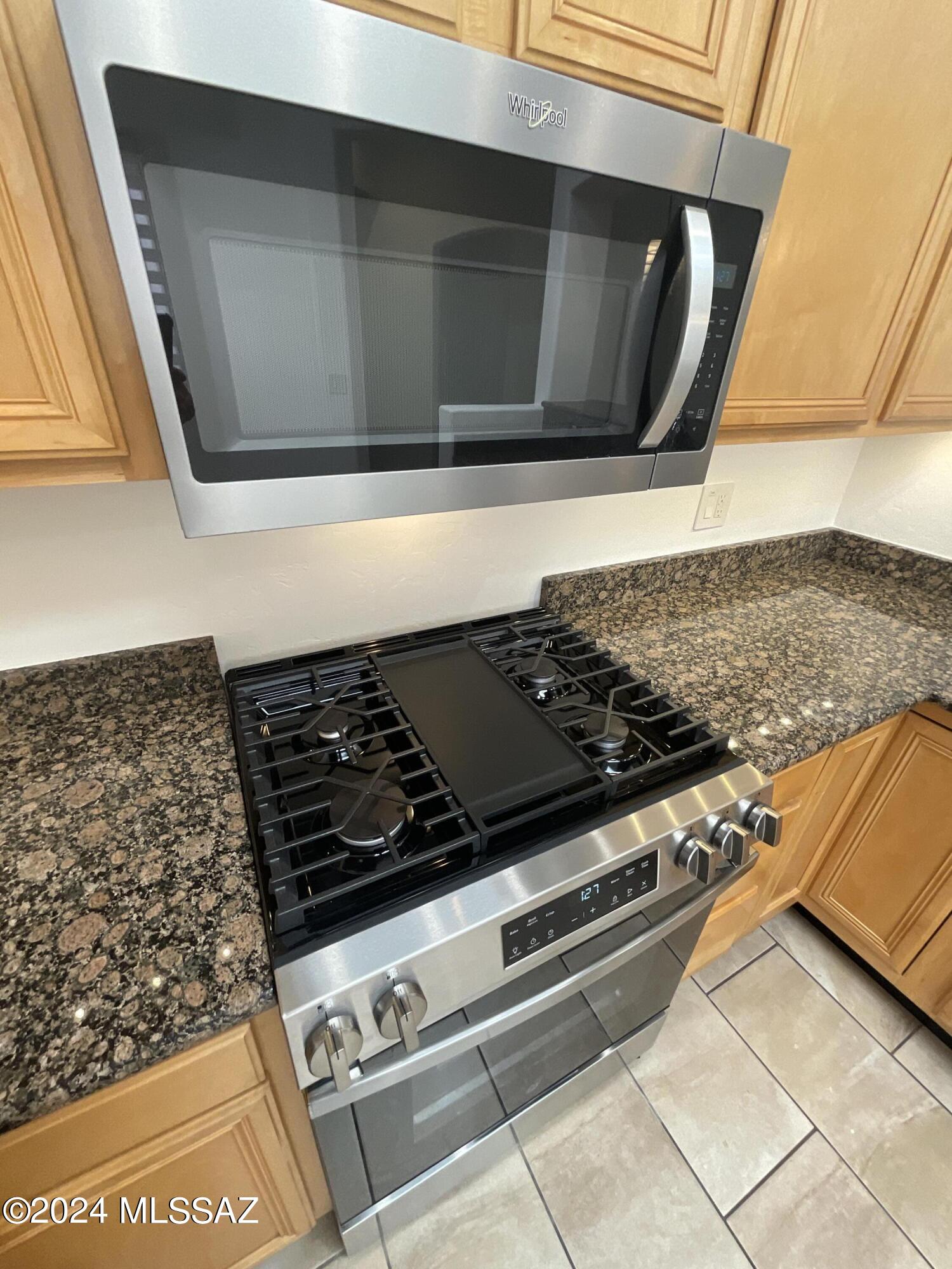 Rancho Esperero (1-343) - Residential Lease