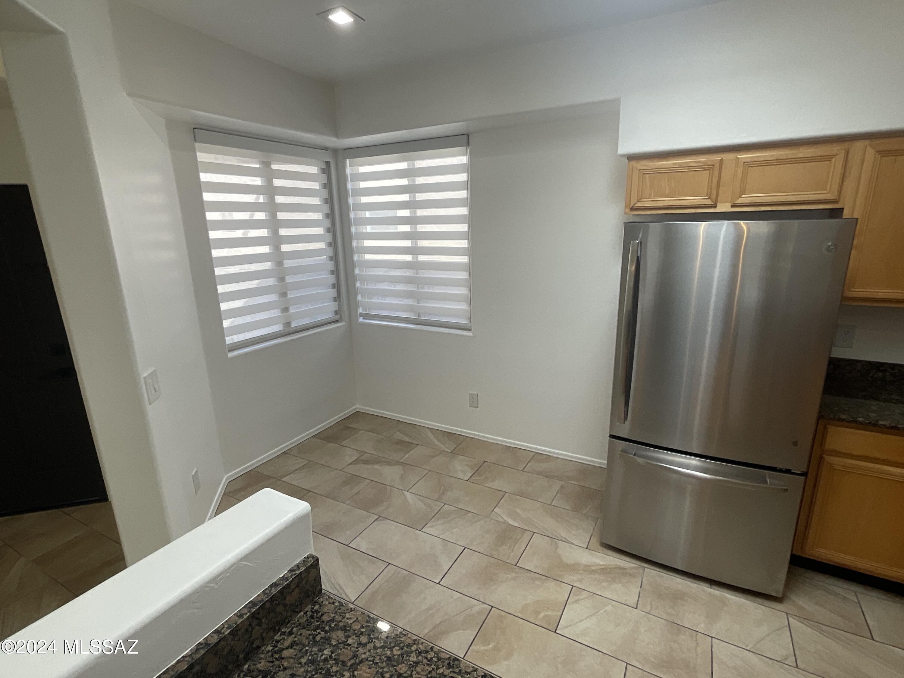 Rancho Esperero (1-343) - Residential Lease