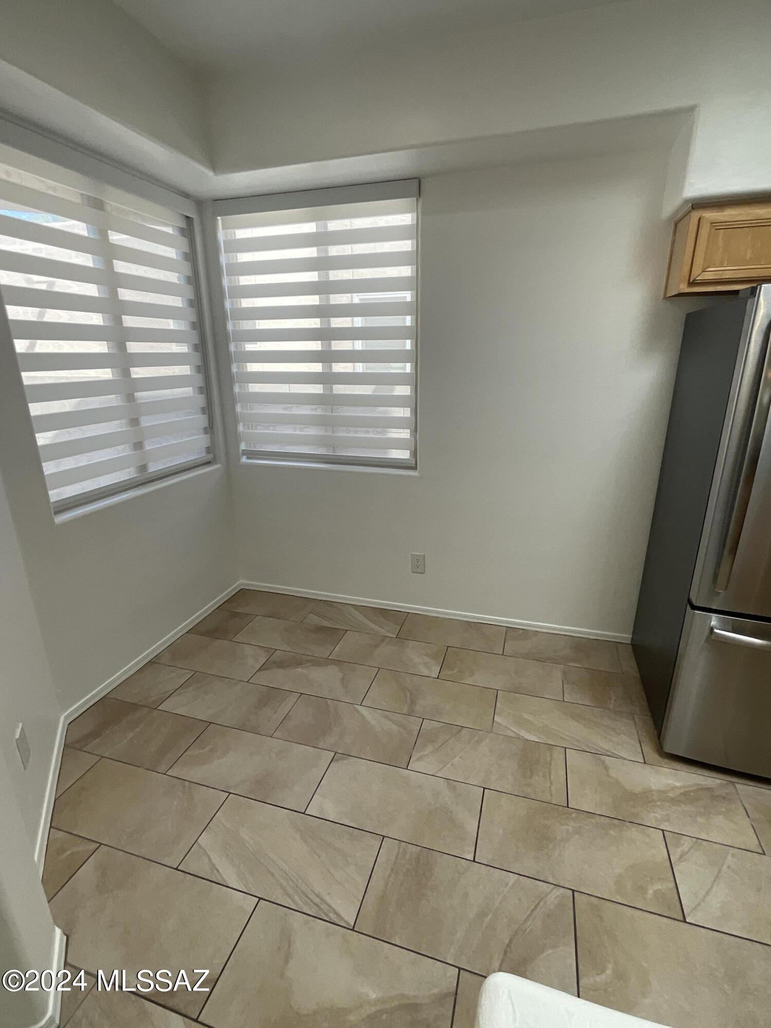 Rancho Esperero (1-343) - Residential Lease