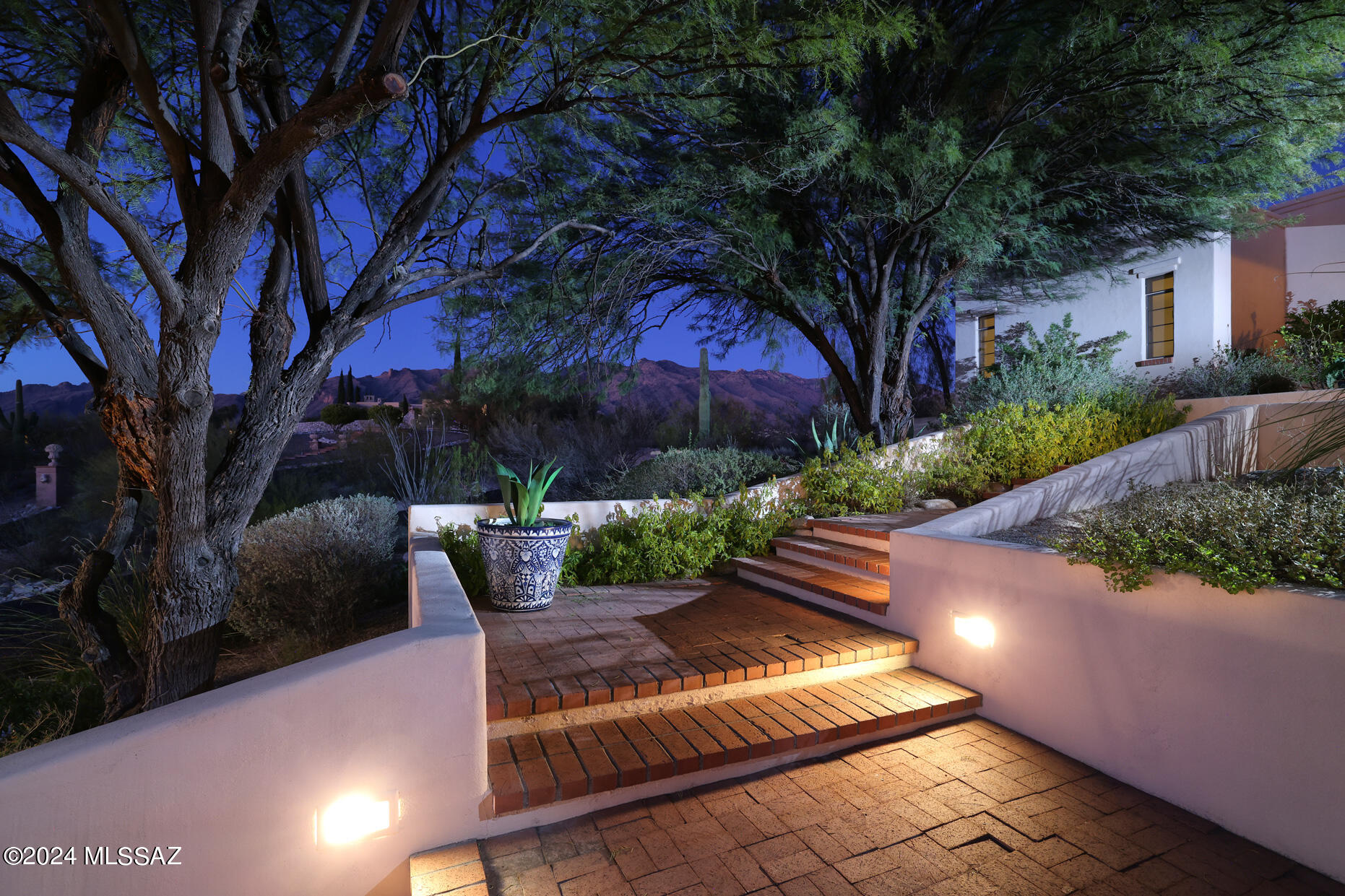 Catalina Foothills Est. NO. 10 (73-90, 119, 121, 123, 127-146) - Residential