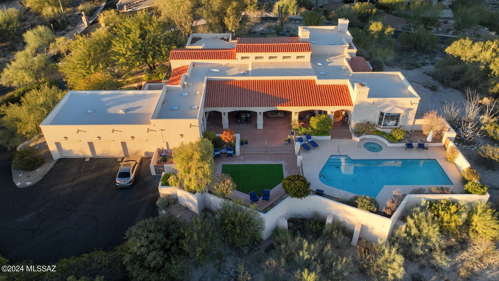 Catalina Foothills Est. NO. 10 (73-90, 119, 121, 123, 127-146) - Residential