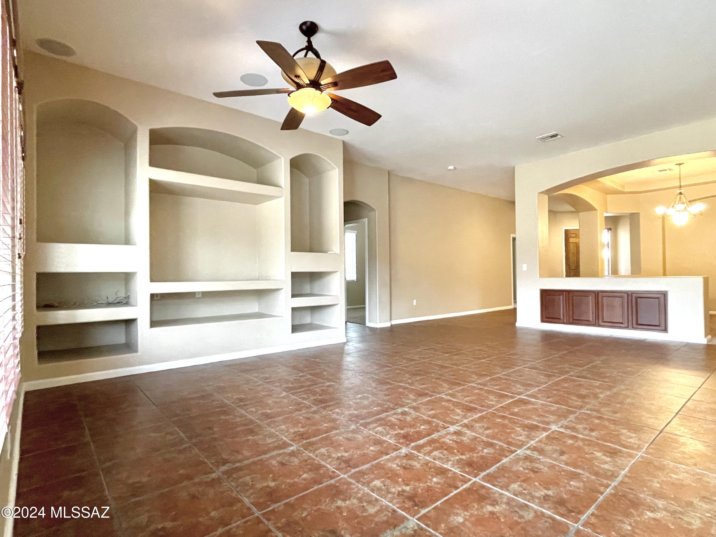 Bluffs At Dove Mountain (1-122) - Residential Lease