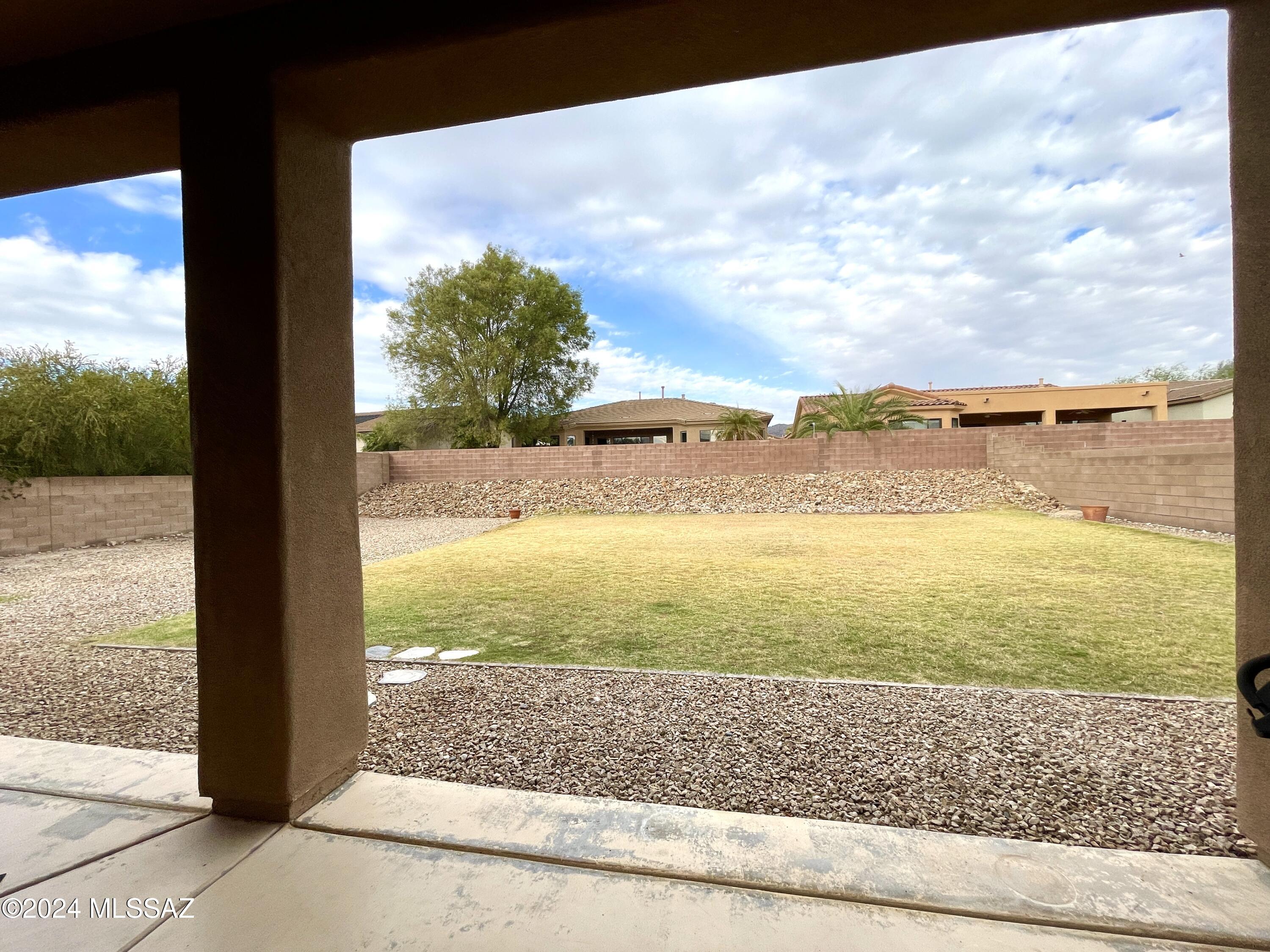 Bluffs At Dove Mountain (1-122) - Residential Lease