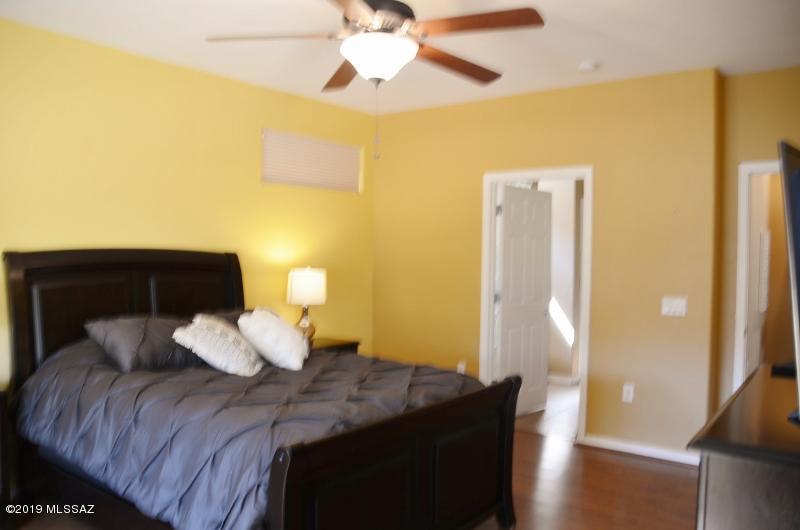 Las Campanas Villiage Phase II (112-219) - Residential