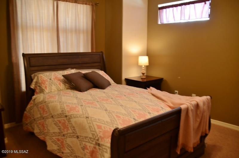 Las Campanas Villiage Phase II (112-219) - Residential