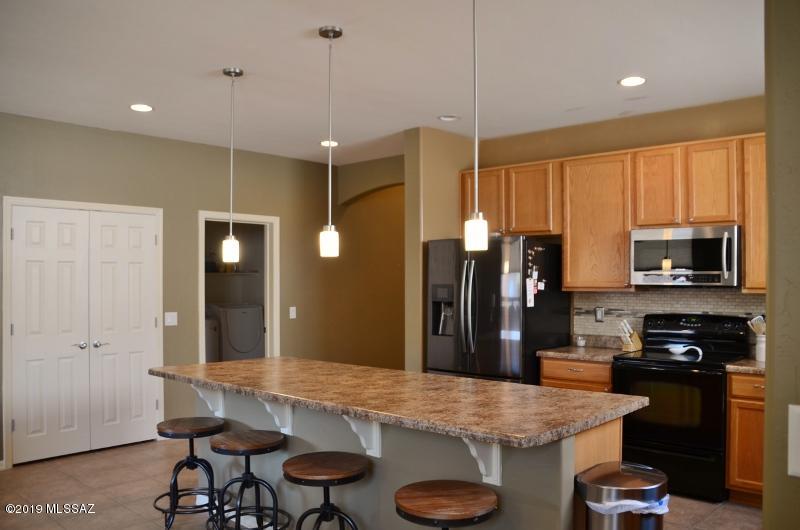 Las Campanas Villiage Phase II (112-219) - Residential