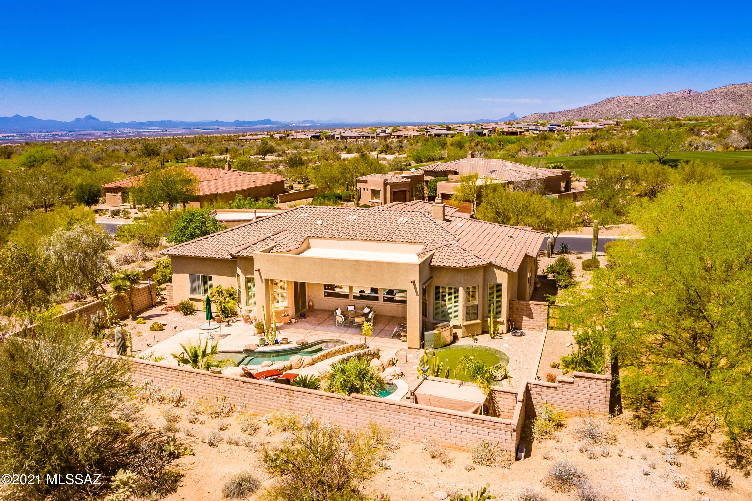 Dos Lagos at Dove Mountain (1-91) - Residential