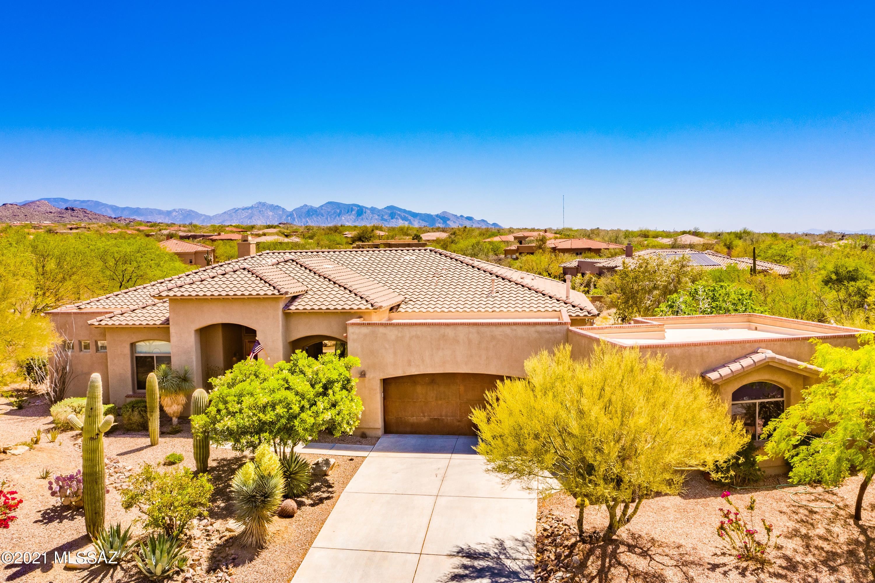 Dos Lagos at Dove Mountain (1-91) - Residential