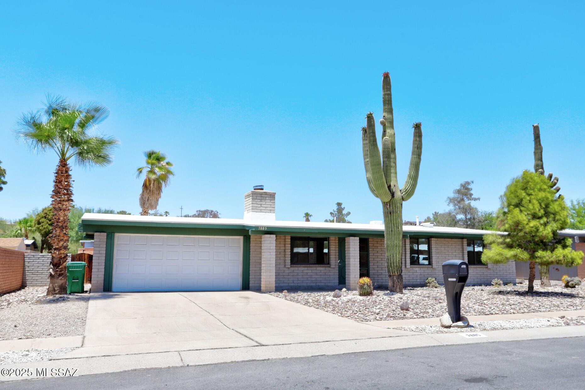 7885 N Jensen Drive