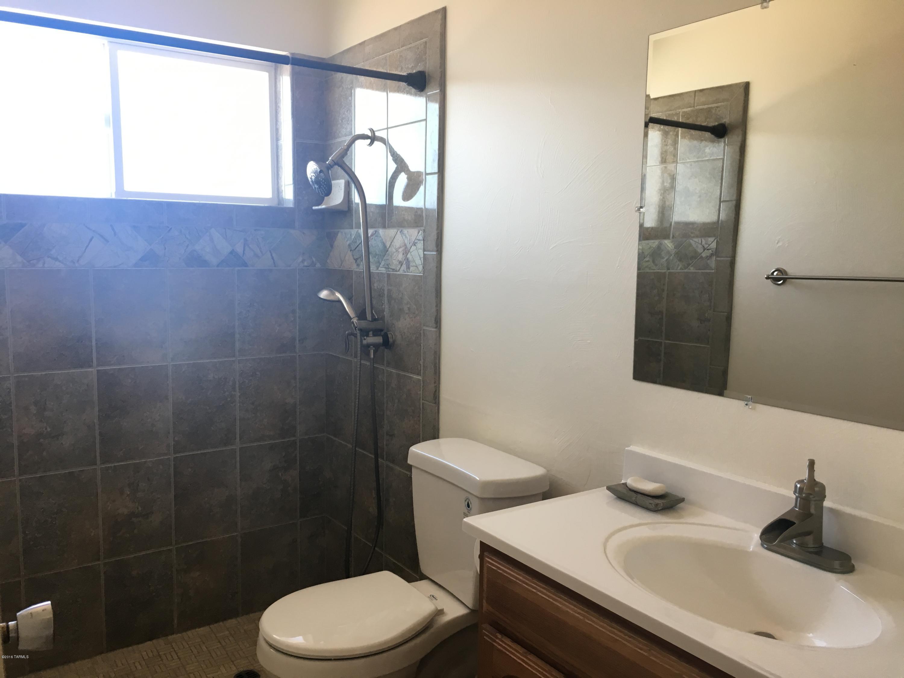 Braewood Terrace (1-107) - Residential