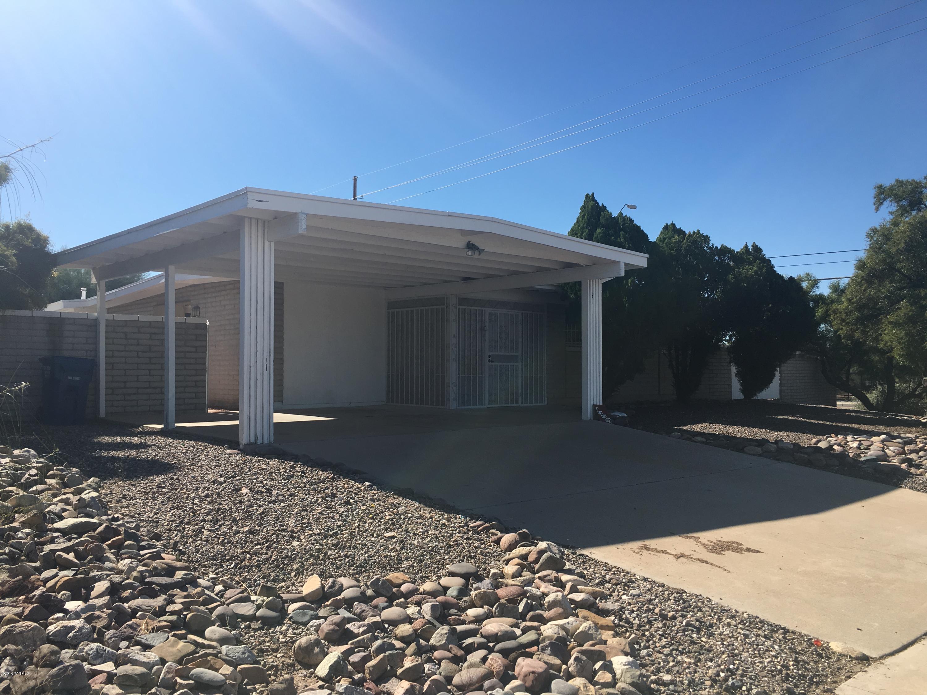 Braewood Terrace (1-107) - Residential