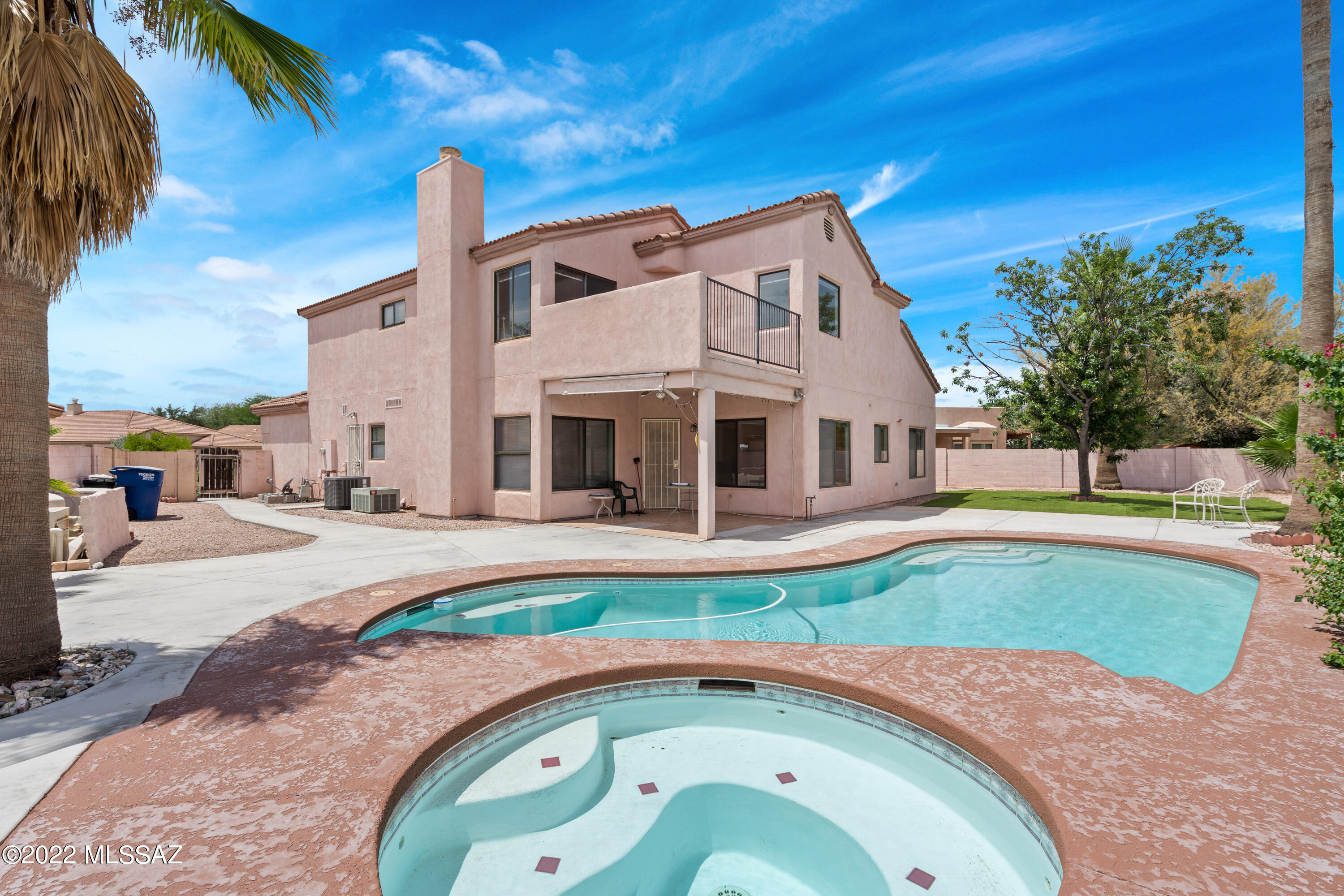 Vista Del Rio (218-290) - Residential