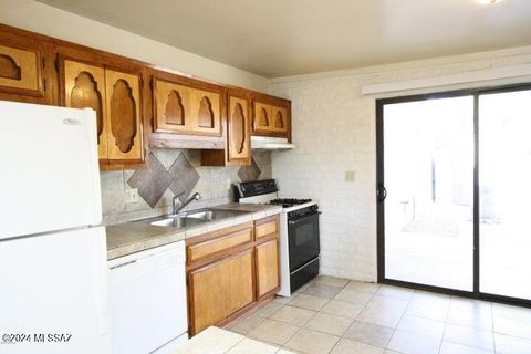 3871 E Glenn Street Tucson AZ 85716